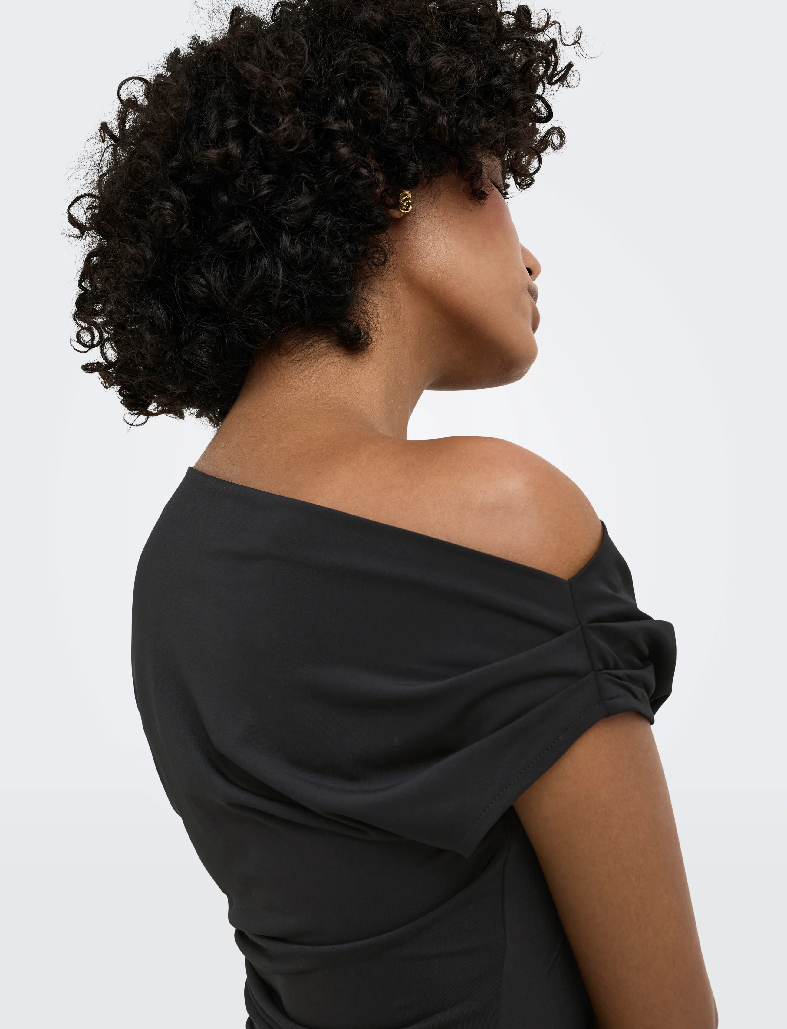 ONLY - ONLARIA S/L ASSYMETRIC TOP JRS - t-shirts - black - 5