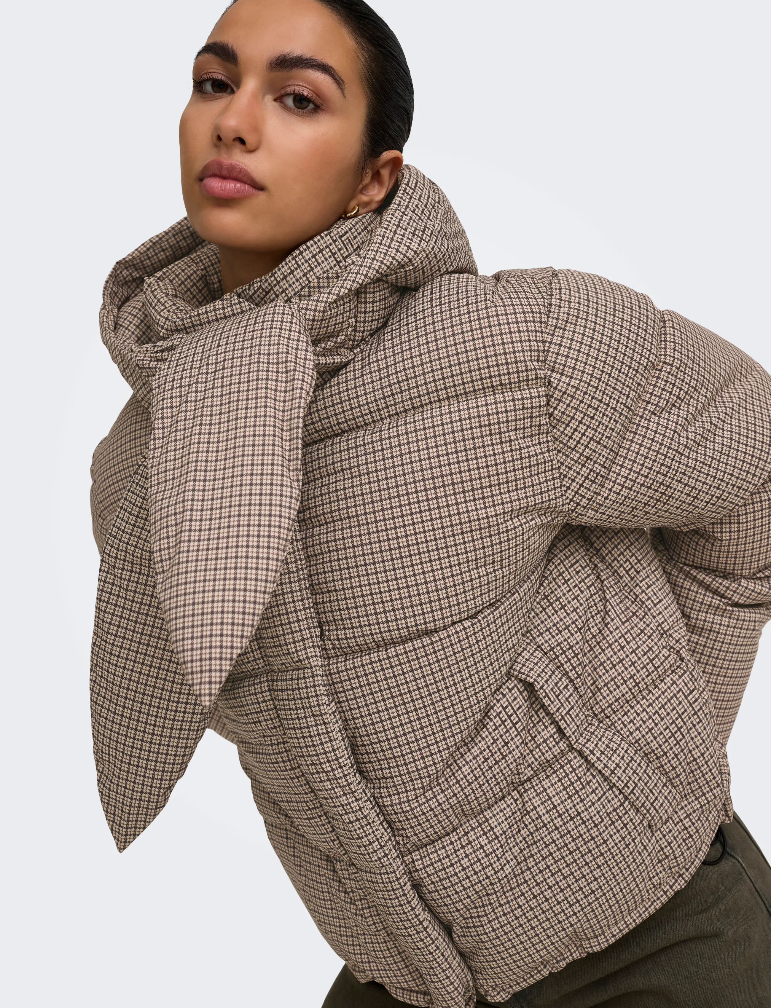 ONLY Onlmia Scarf Check Puffer Jacket Otw jackor dam – bild 5