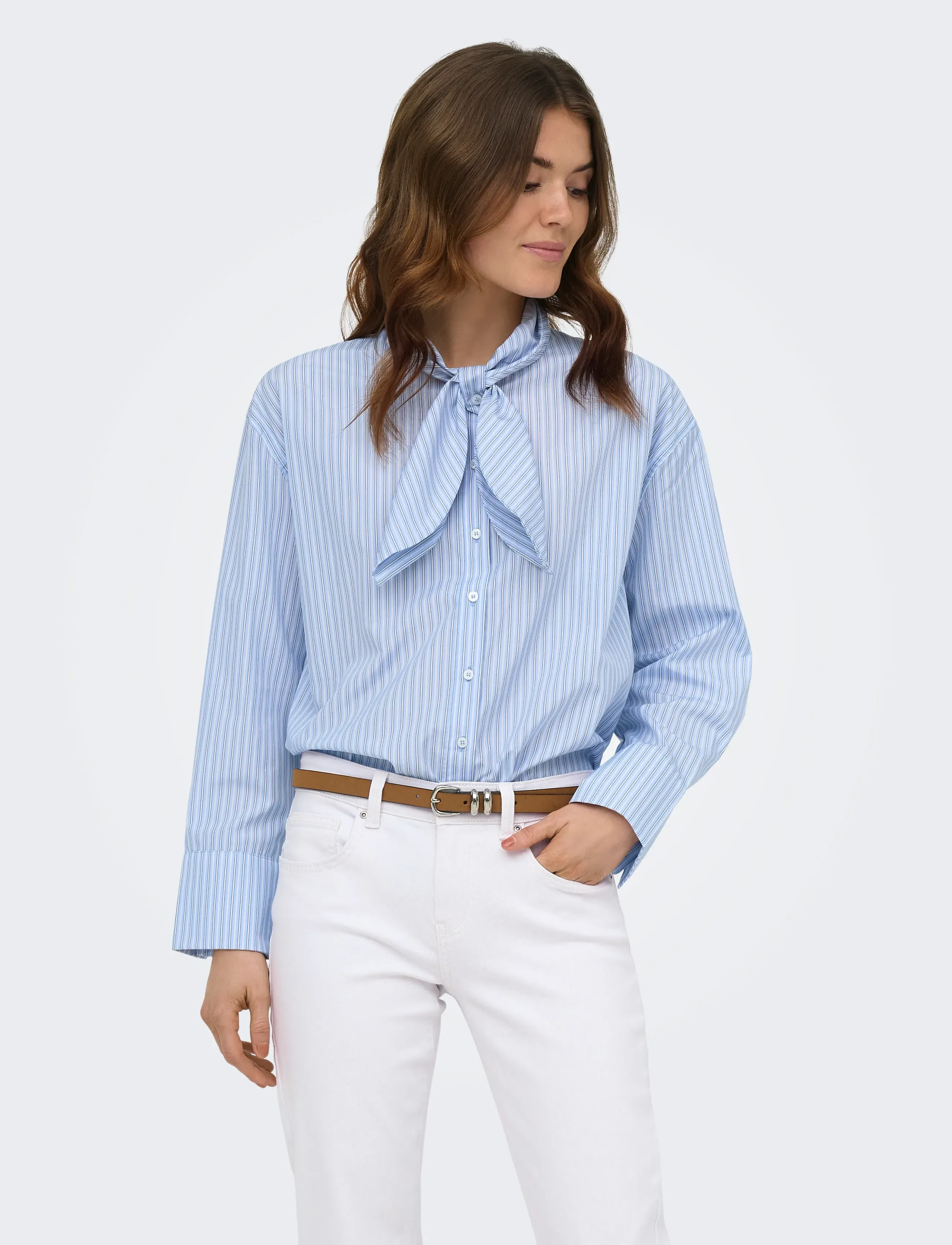 ONLY ONLDISAKO L/S BOW DETAIL SHIRT WVN EX - Chemises à manches longues - WINDSURFER / blue