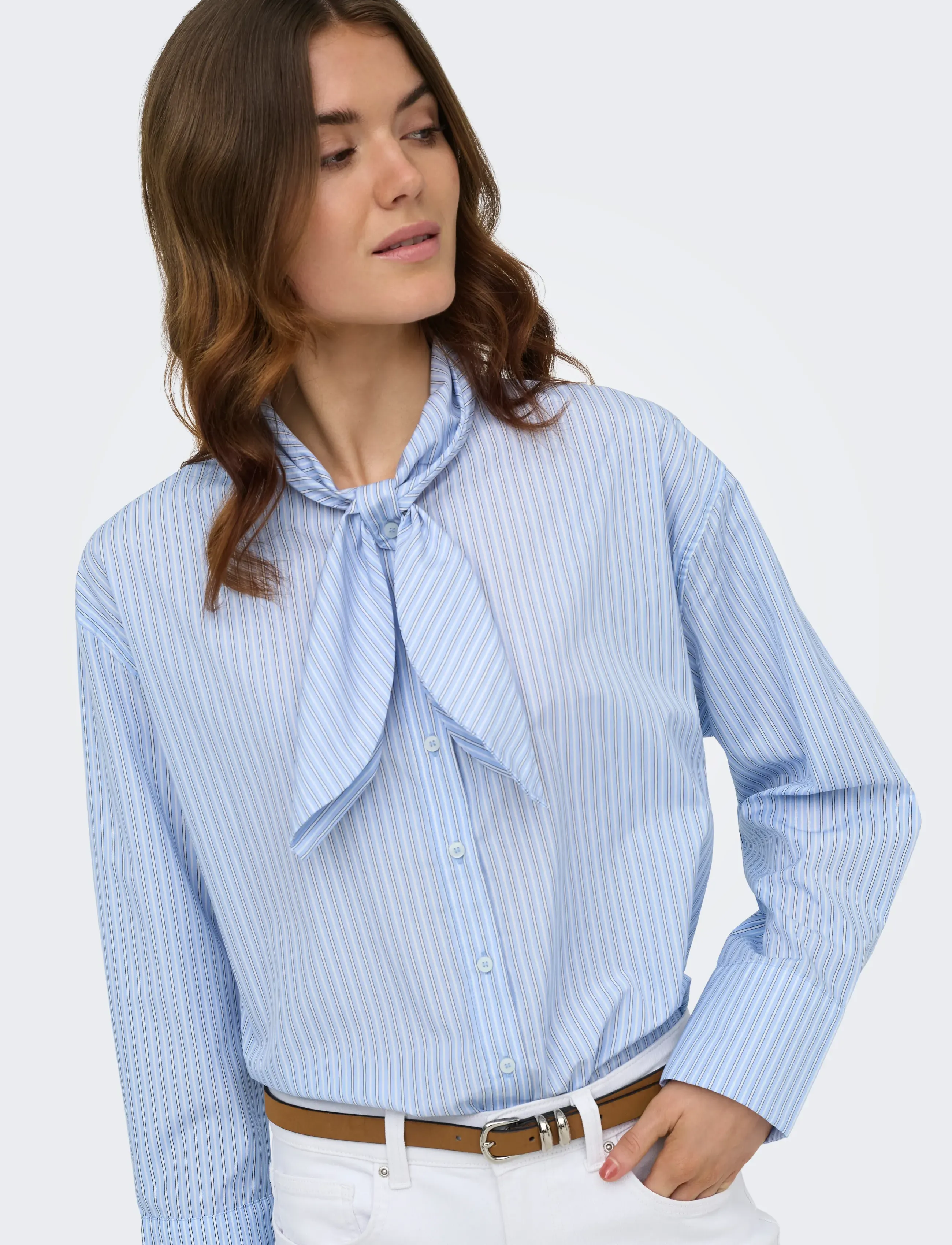 ONLY Onldisako L/S Bow Detail Shirt Wvn Ex skjortor dam – bild 6