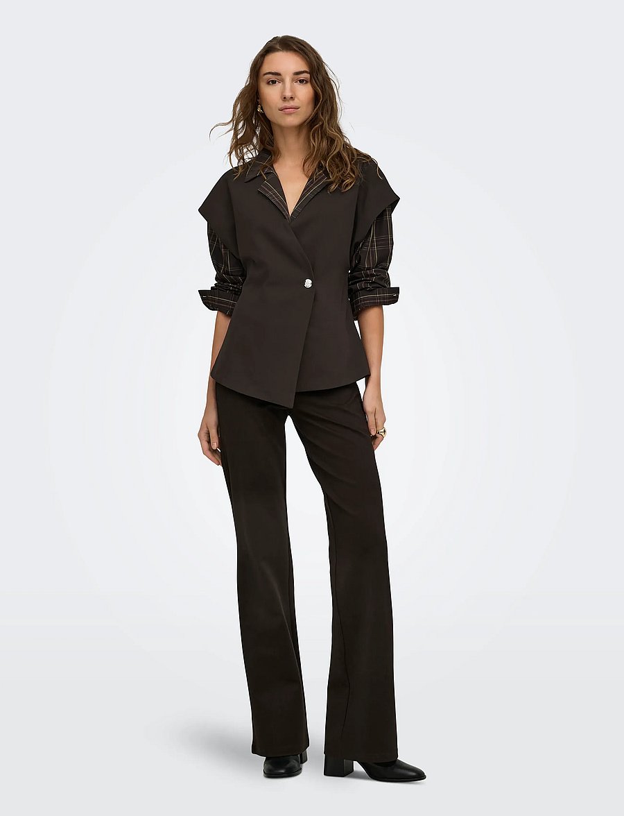 ONLY - ONLYASMINE S/S ASYMMETRIC SHIRT TLR - kurzärmlige hemden - chocolate torte - 4