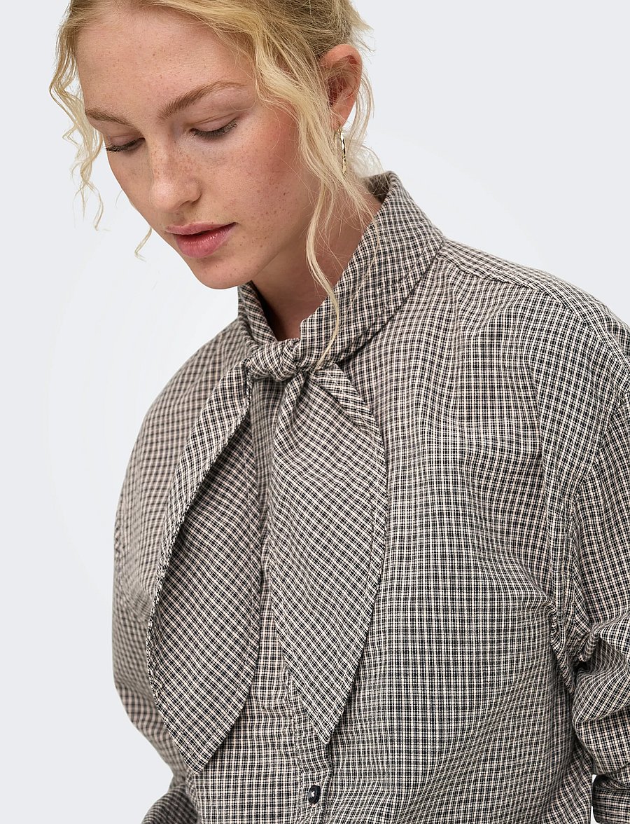 ONLY - ONLMAYA CHECK BOW SHIRT WVN EX - långärmade skjortor - black - 5