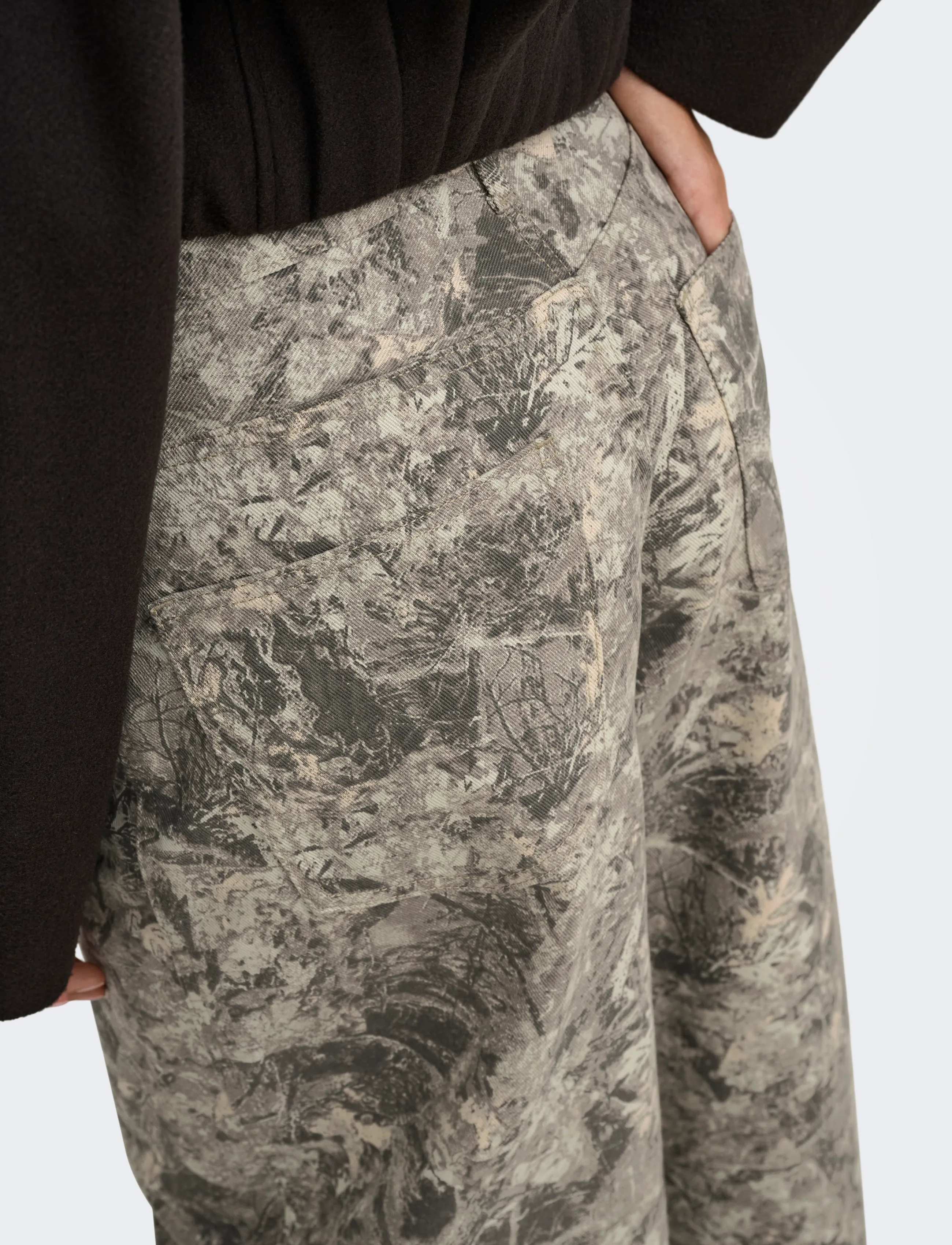 ONLY - ONLTAYLOR-BANU HW CAMO BARREL PANT PNT - barrel-teksad - smokey olive - 5