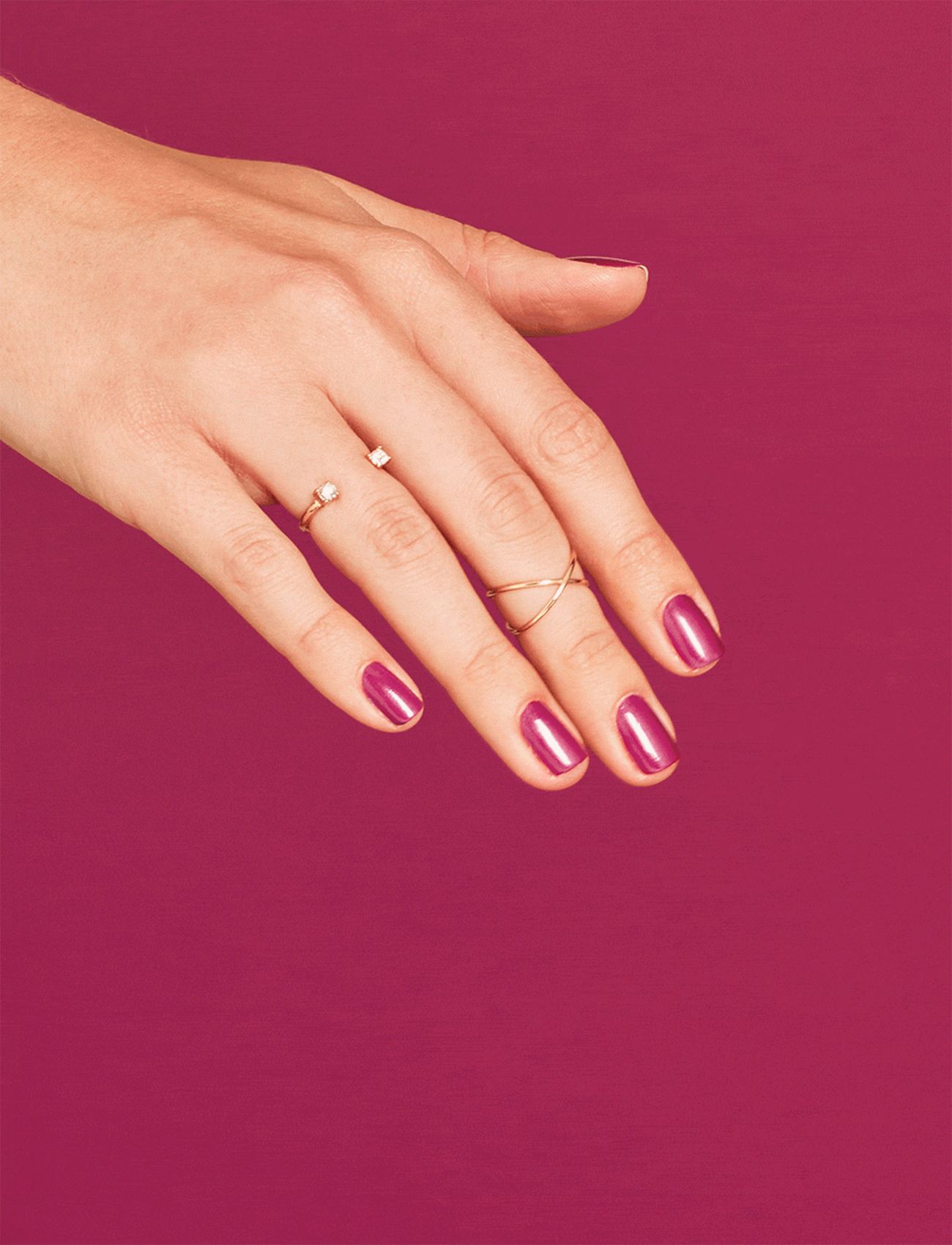 OPI - IS  - MERRY IN CRANBERRY 15 ML - makeup - merry in cranberry - 3