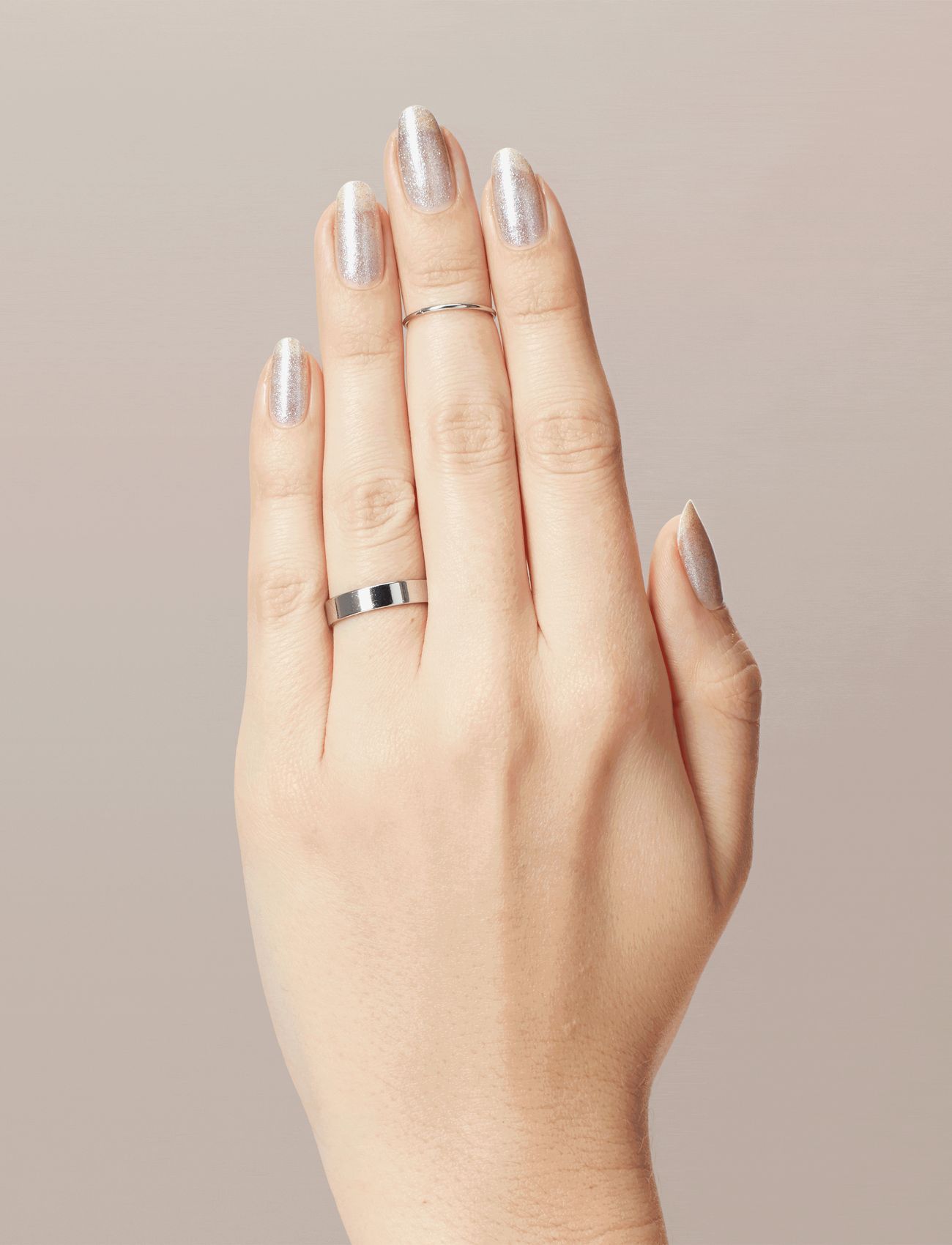 OPI - Infinite Shine OPI NAILS THE RUNWAY  15 ML - smink - opi nails the runway - 3