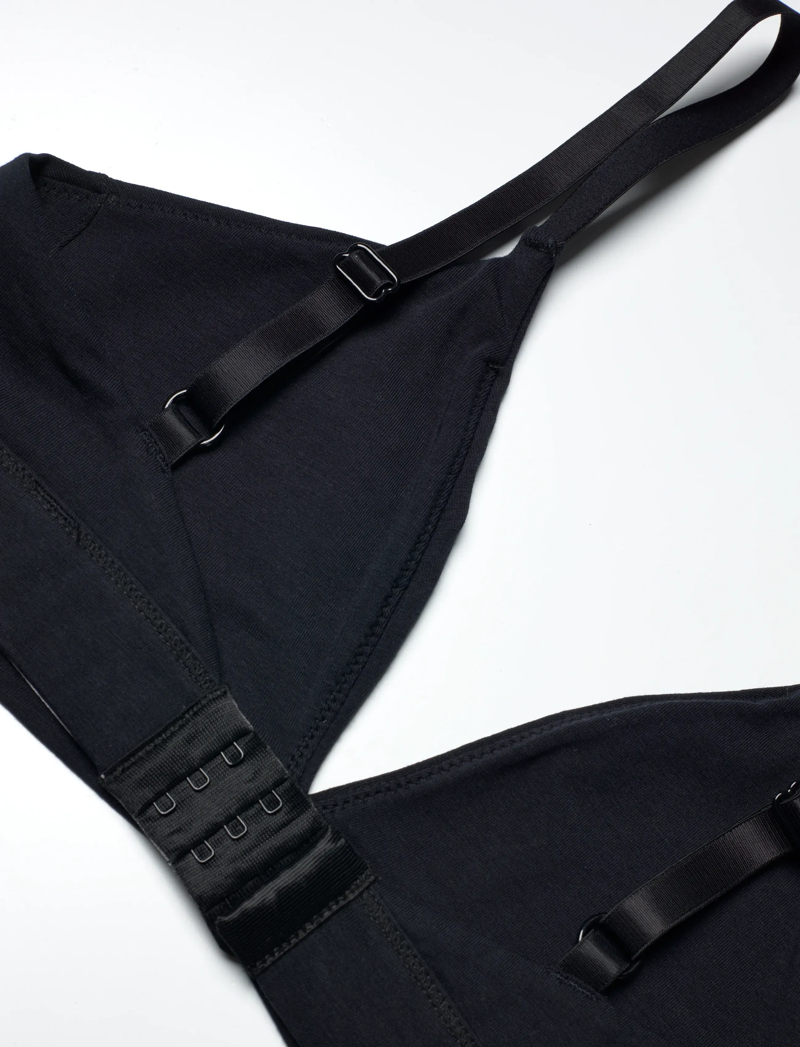 Organic Basics - Core Triangle Bra - braletki - black - 3