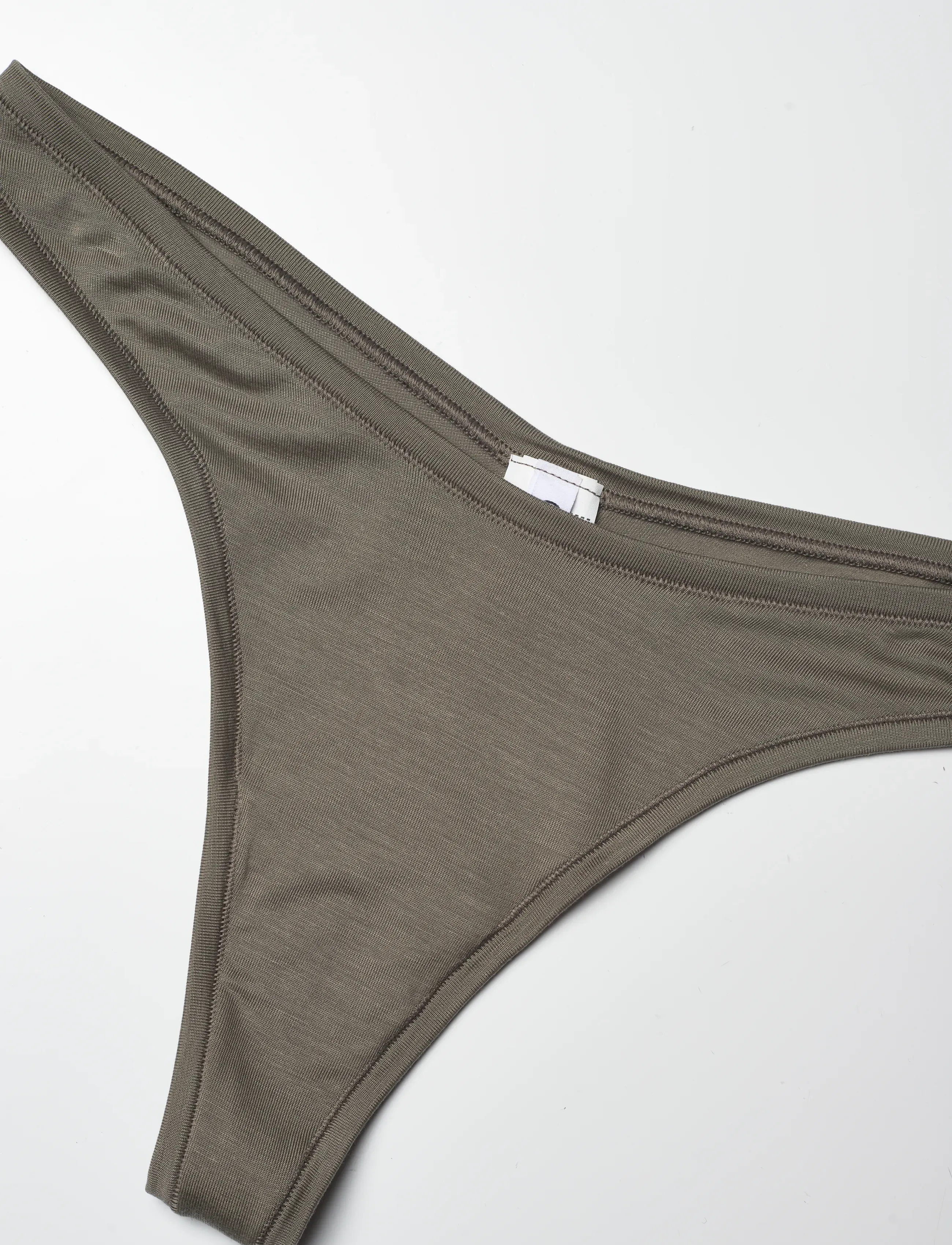 Organic Basics - Soft Touch Veil Thong - die niedrigsten preise - thyme - 2