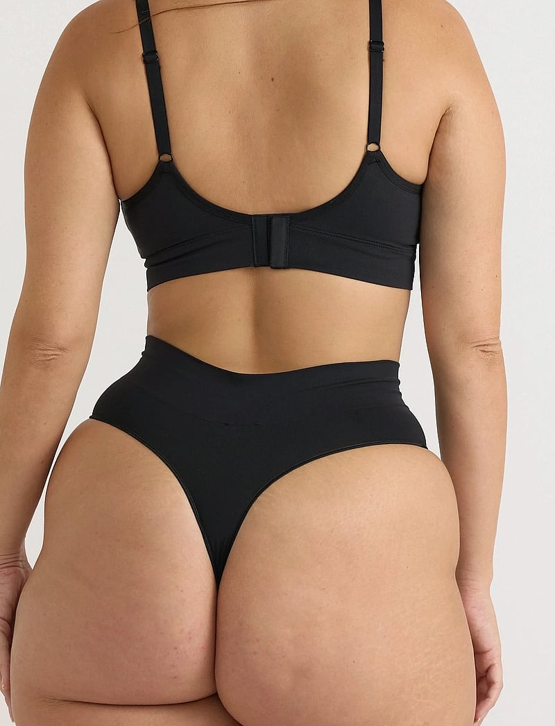 Organic Basics - Smooth Padded Bra - bralette - black - 4