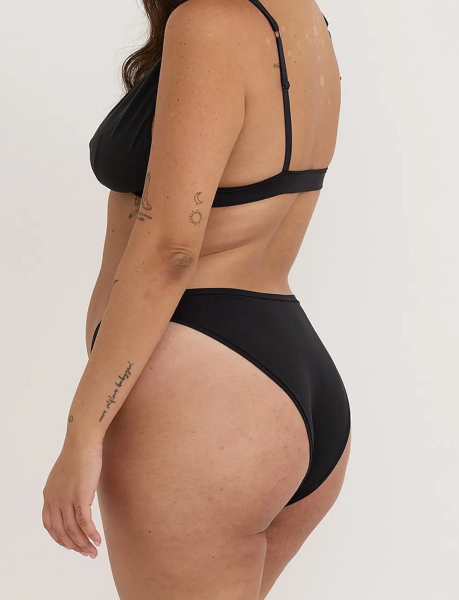 Organic Basics - Soft Touch Veil Plunge Bralette - bralette - black - 4