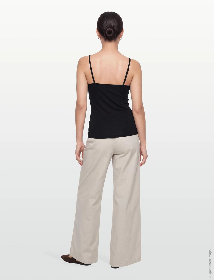 Organic Basics - Soft Touch Veil Cami - ermeløse topper - black - 4