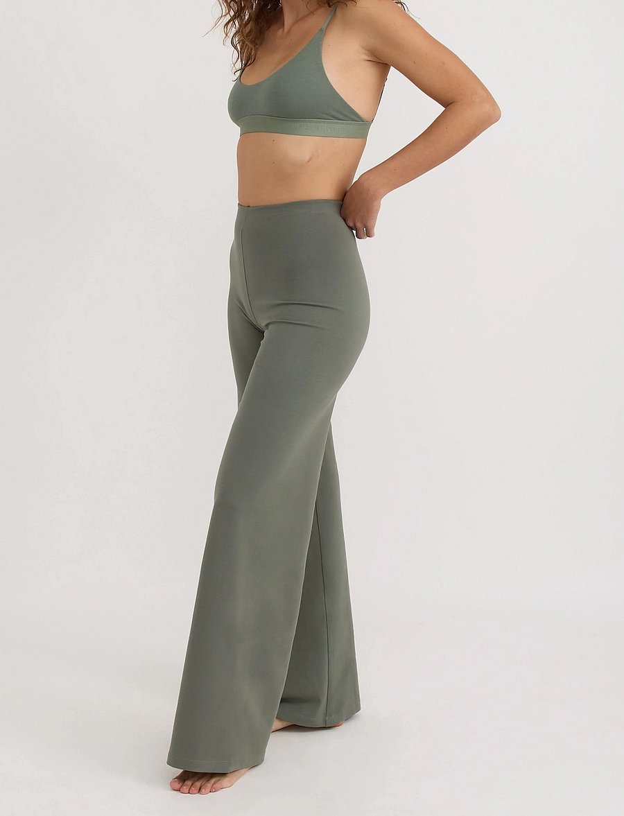 Organic Basics - Core Straight Leg Pants - pantalons larges - seaweed - 3