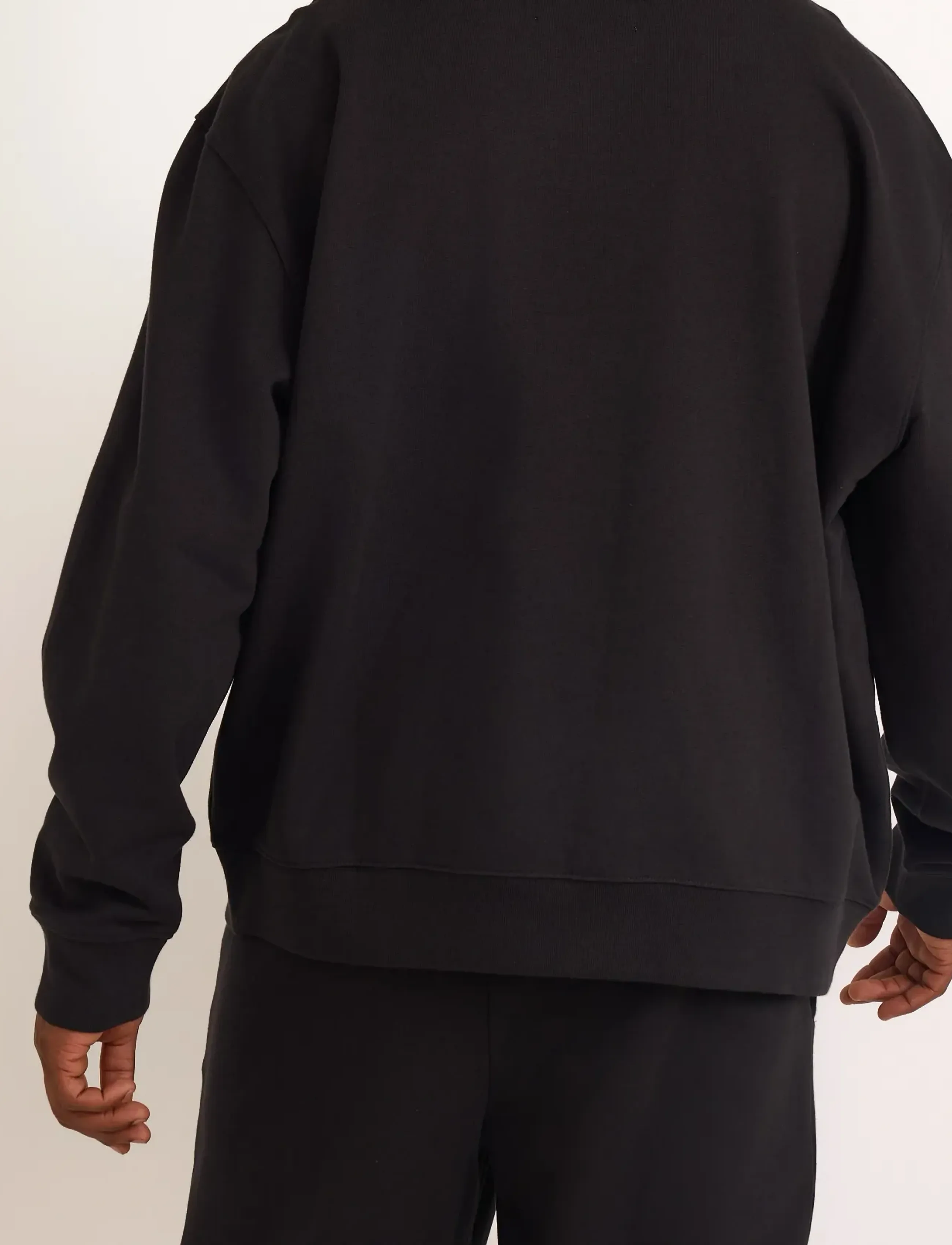 Organic Basics - Weekend Boxy Fit Crewneck Sweatshirt - vacation essentials - black - 3