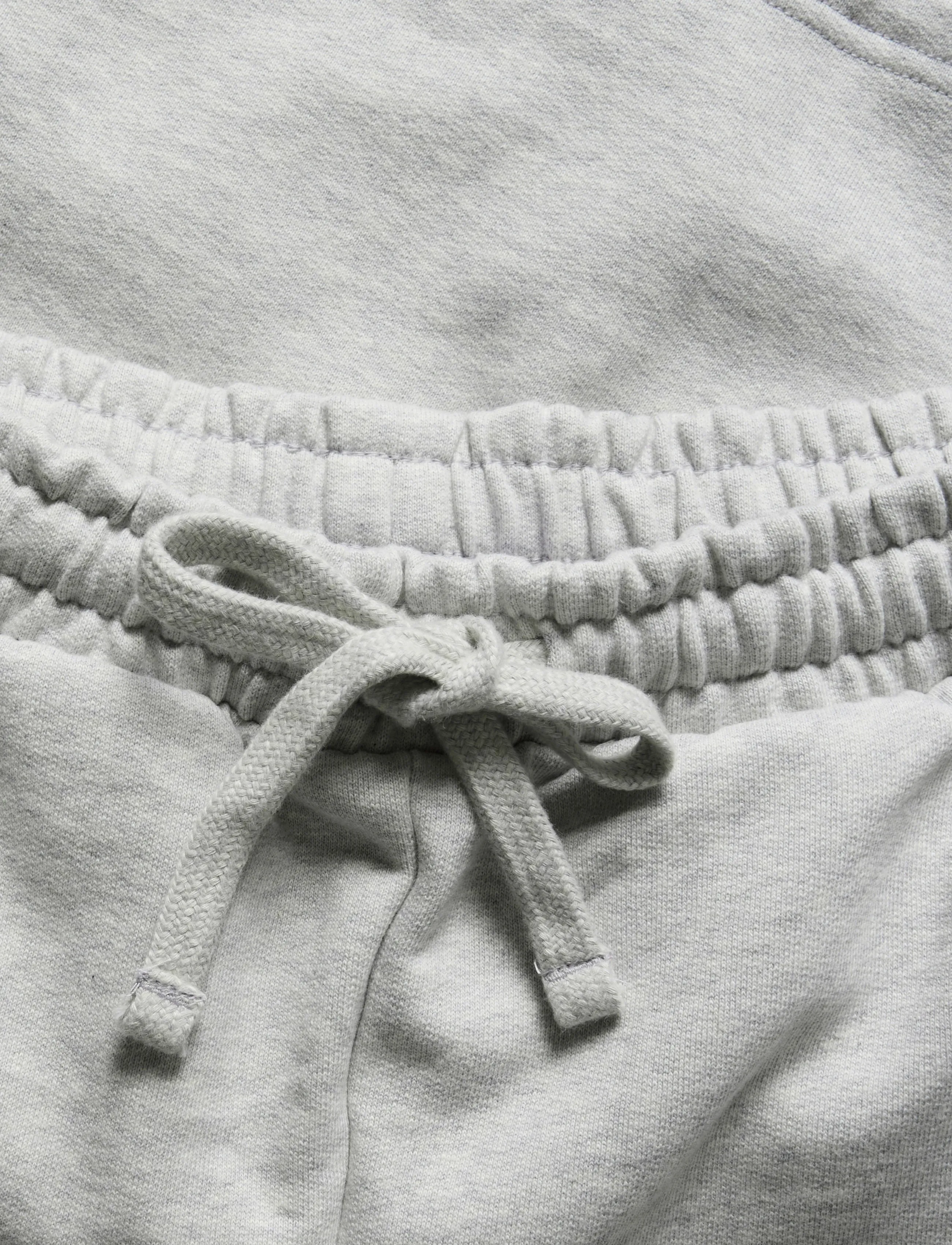 Organic Basics - Weekend Shorts - casual shorts - misty grey melange - 2