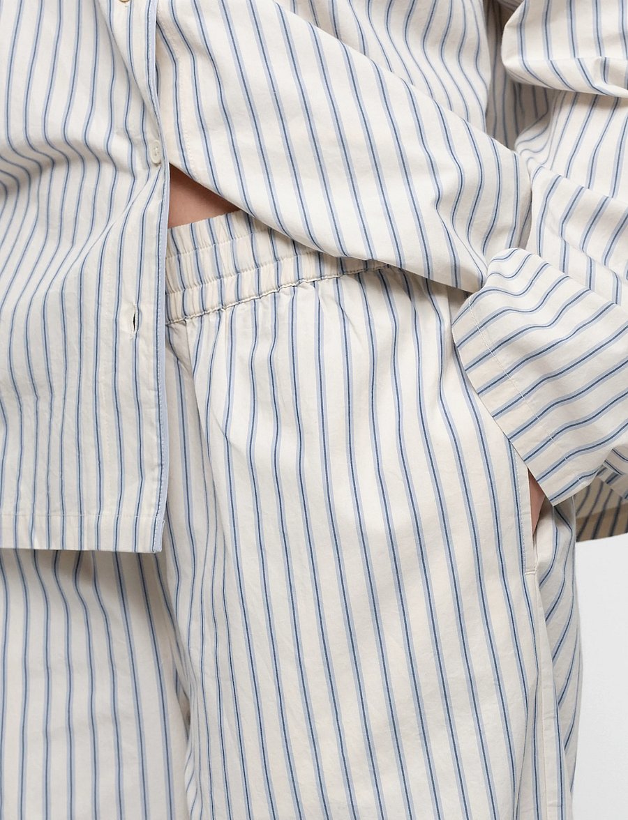 Organic Basics - Core Sleep Poplin Pants 2.0 - pyjamasbyxor - cloudy blue stripe - 5