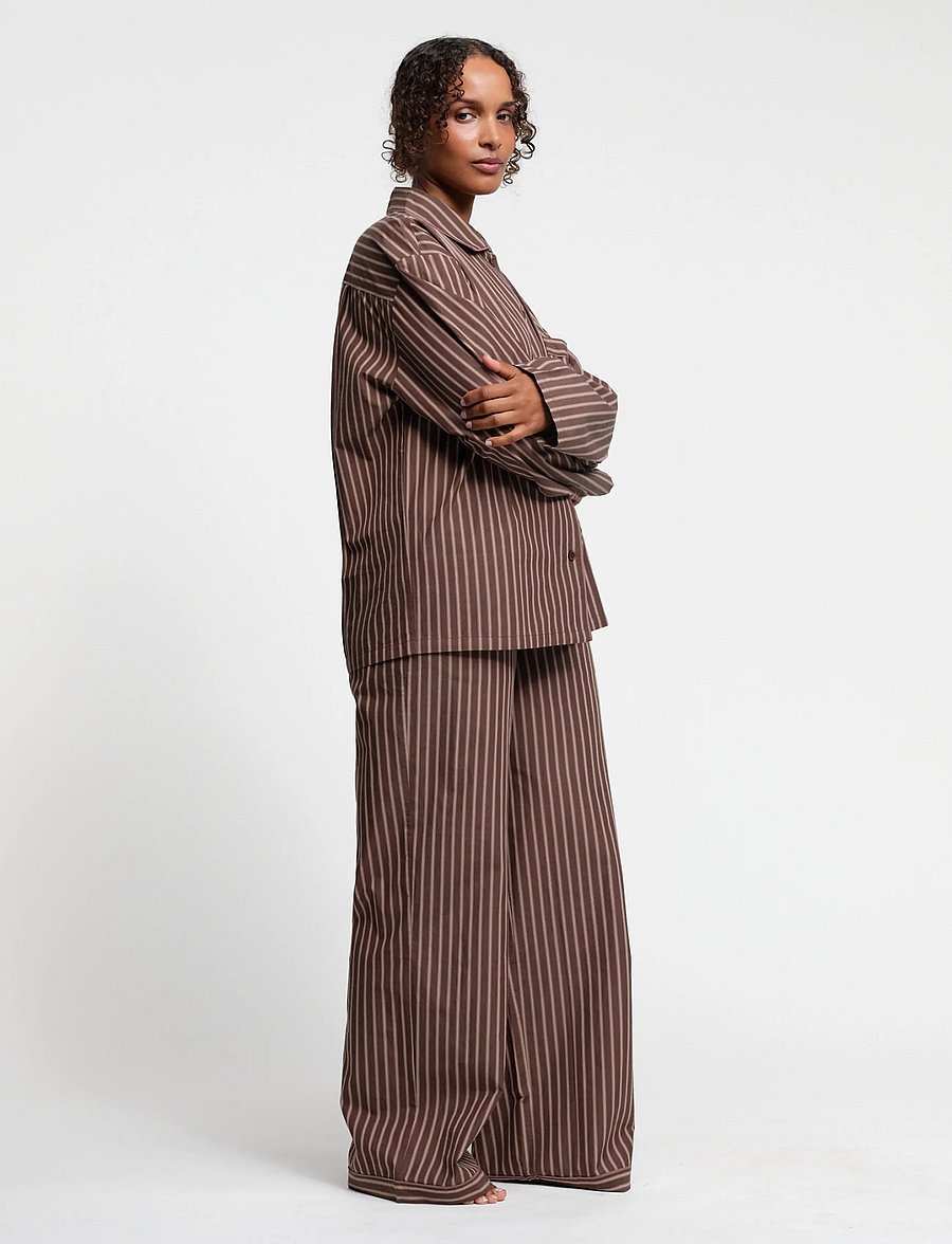 Organic Basics - Core Sleep Poplin Pants 2.0 - pyjamasbyxor - truffle stripe - 3