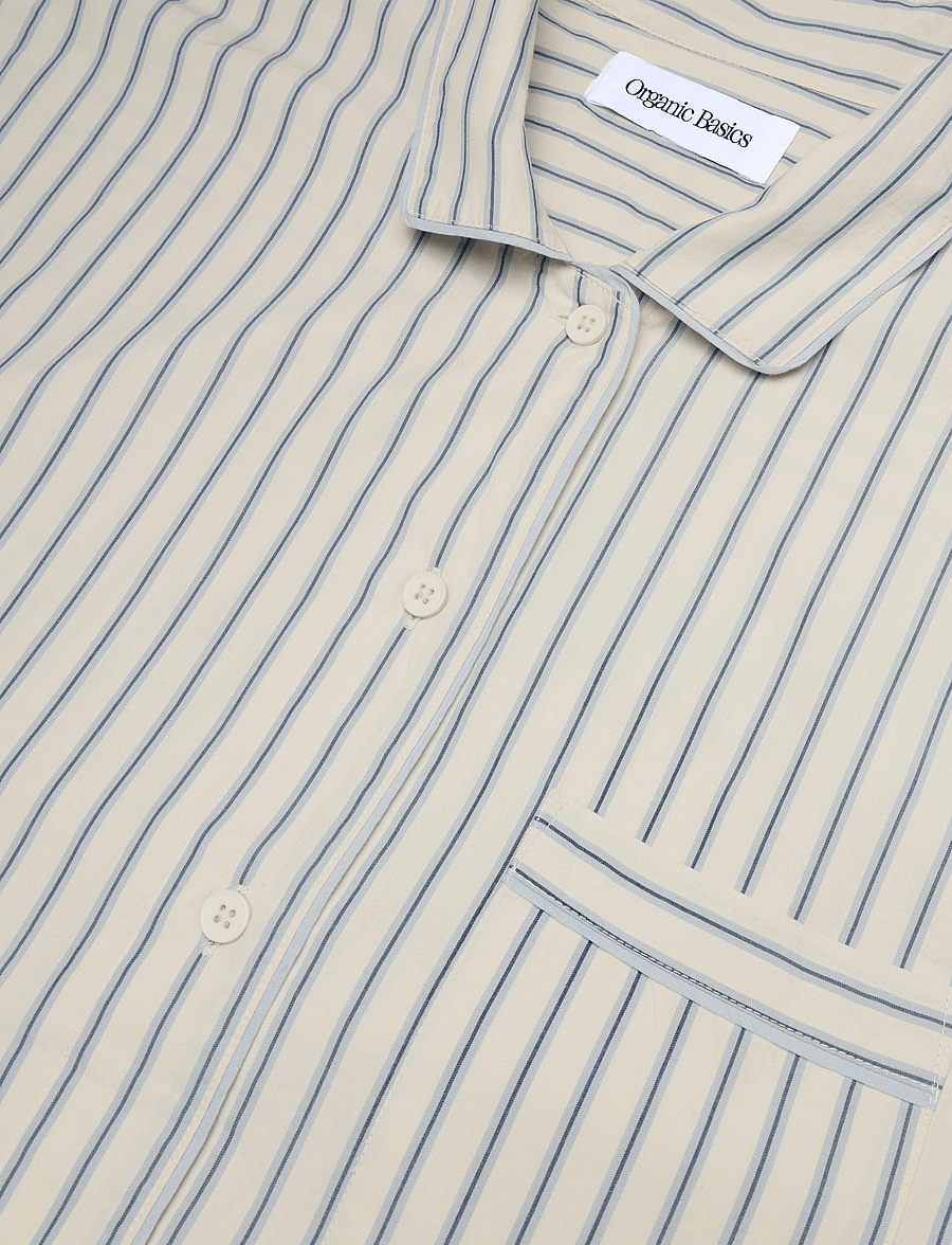 Organic Basics - Core Sleep Poplin Shirt 2.0 - pyjamaoberteile - cloudy blue stripe - 2