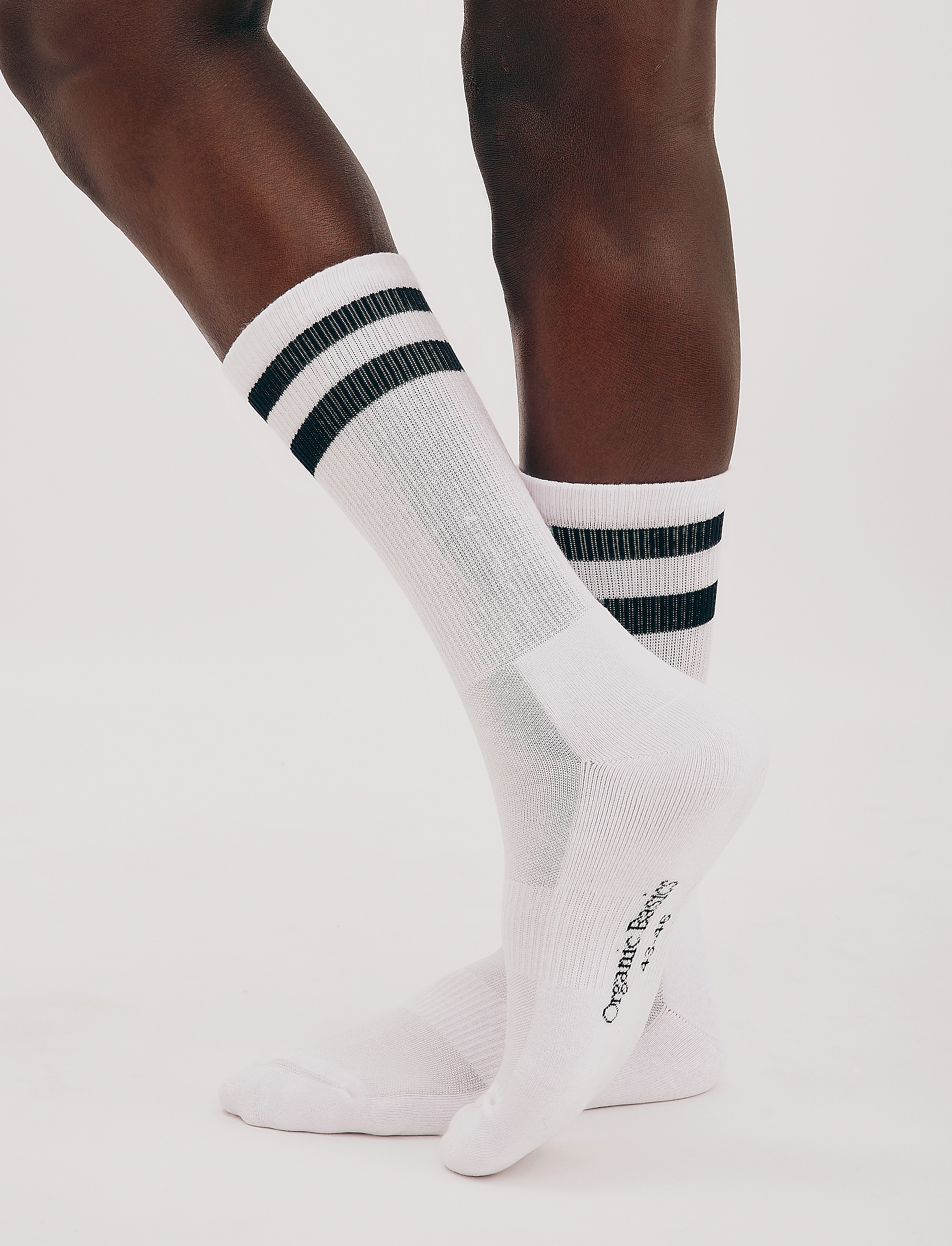 Organic Basics - Core Stripe Crew Socks 2-pack - laveste priser - white / black - 2