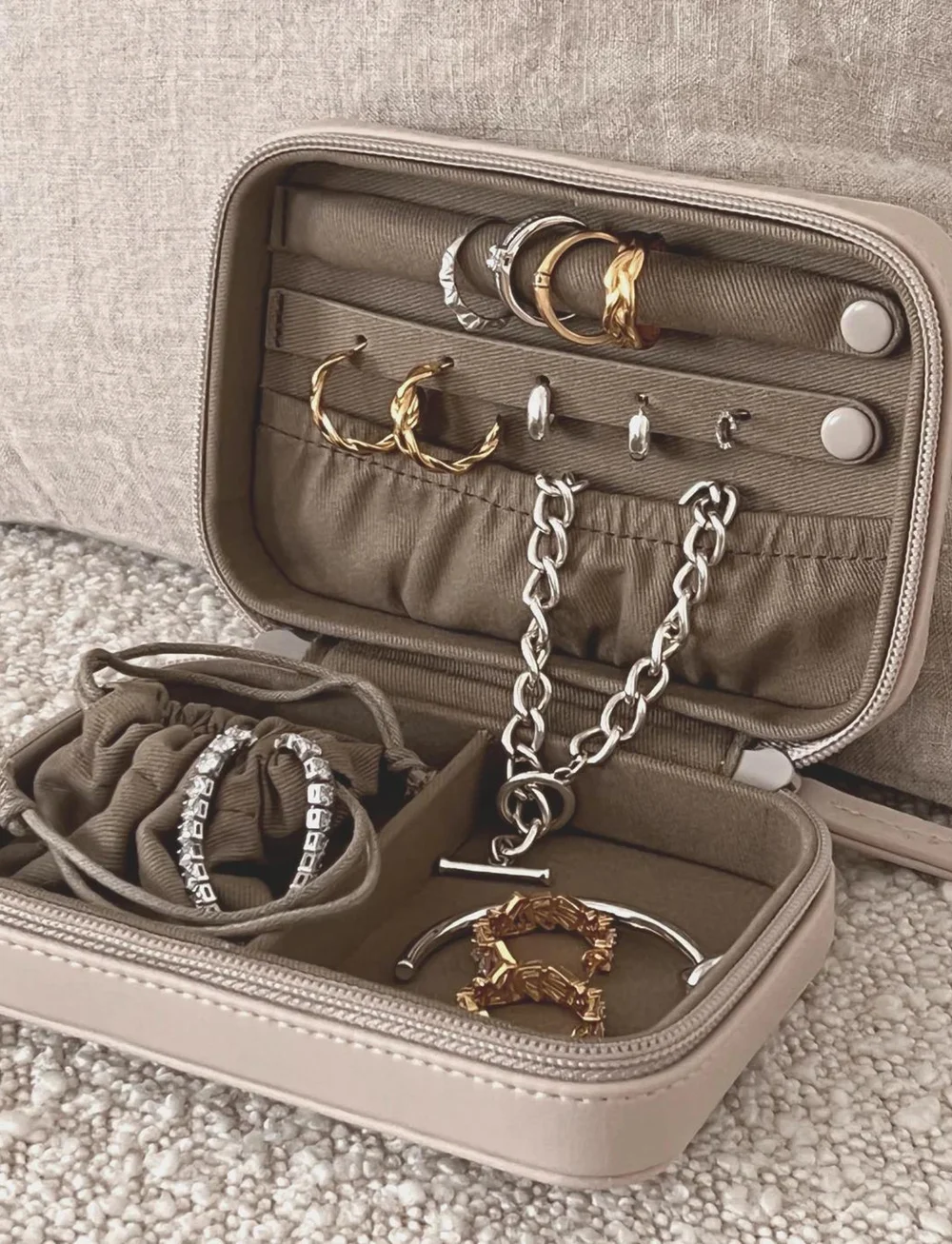 Organista - Jewelry Box - smyckeskrin - beige - 0