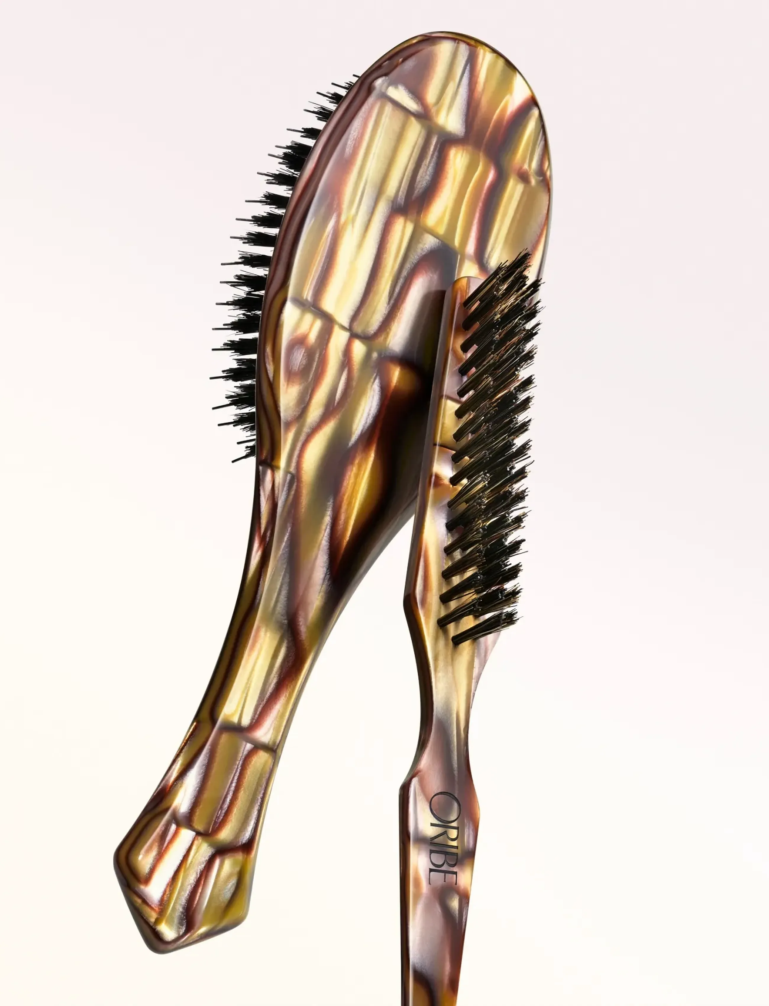 Oribe Resin Flat Brush, 176 G, Brown, Hårbørster Og Kamme > Detangling Brush, Dame