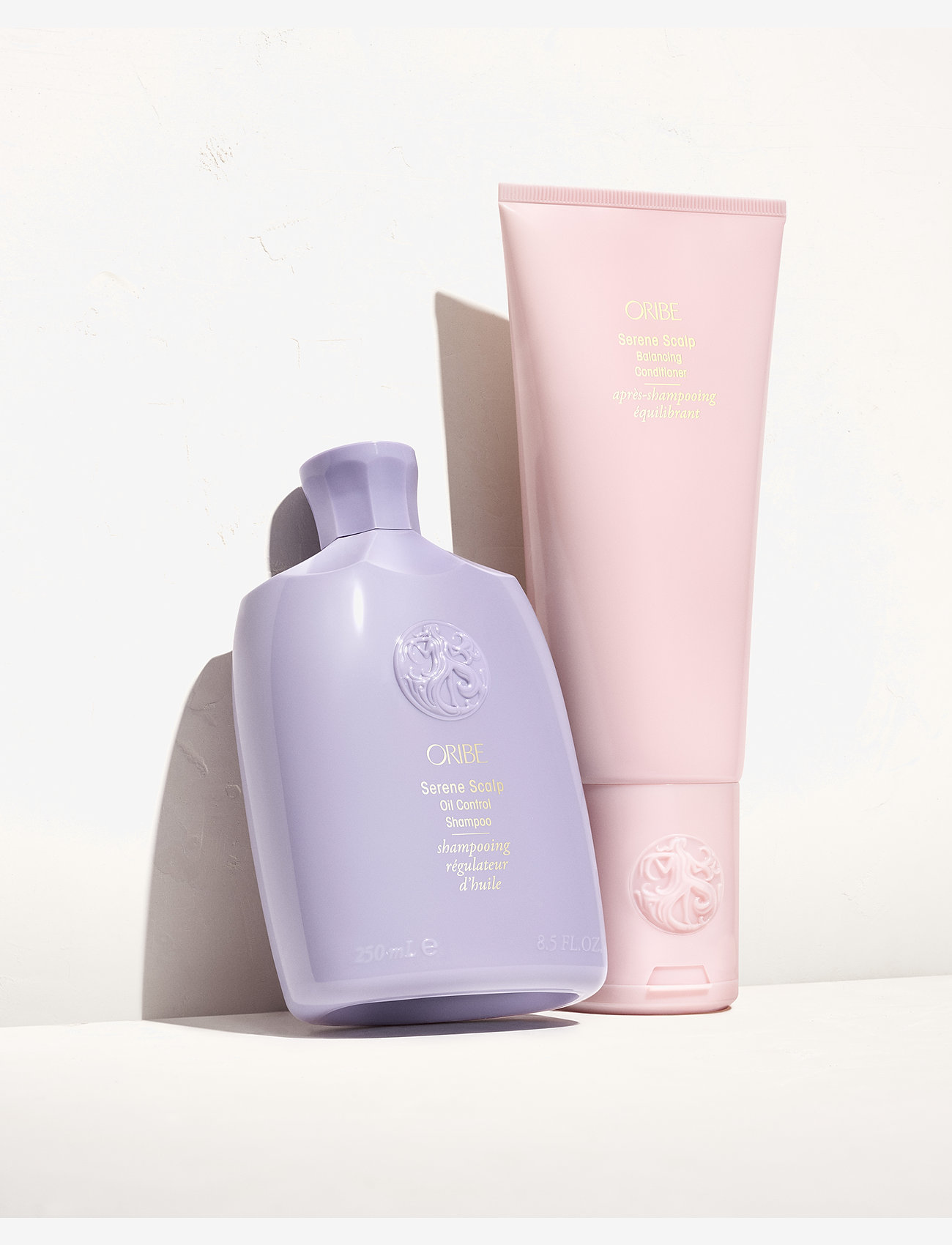 Oribe - Serene Scalp Oil Control Shampoo - shampoo - no color - 4