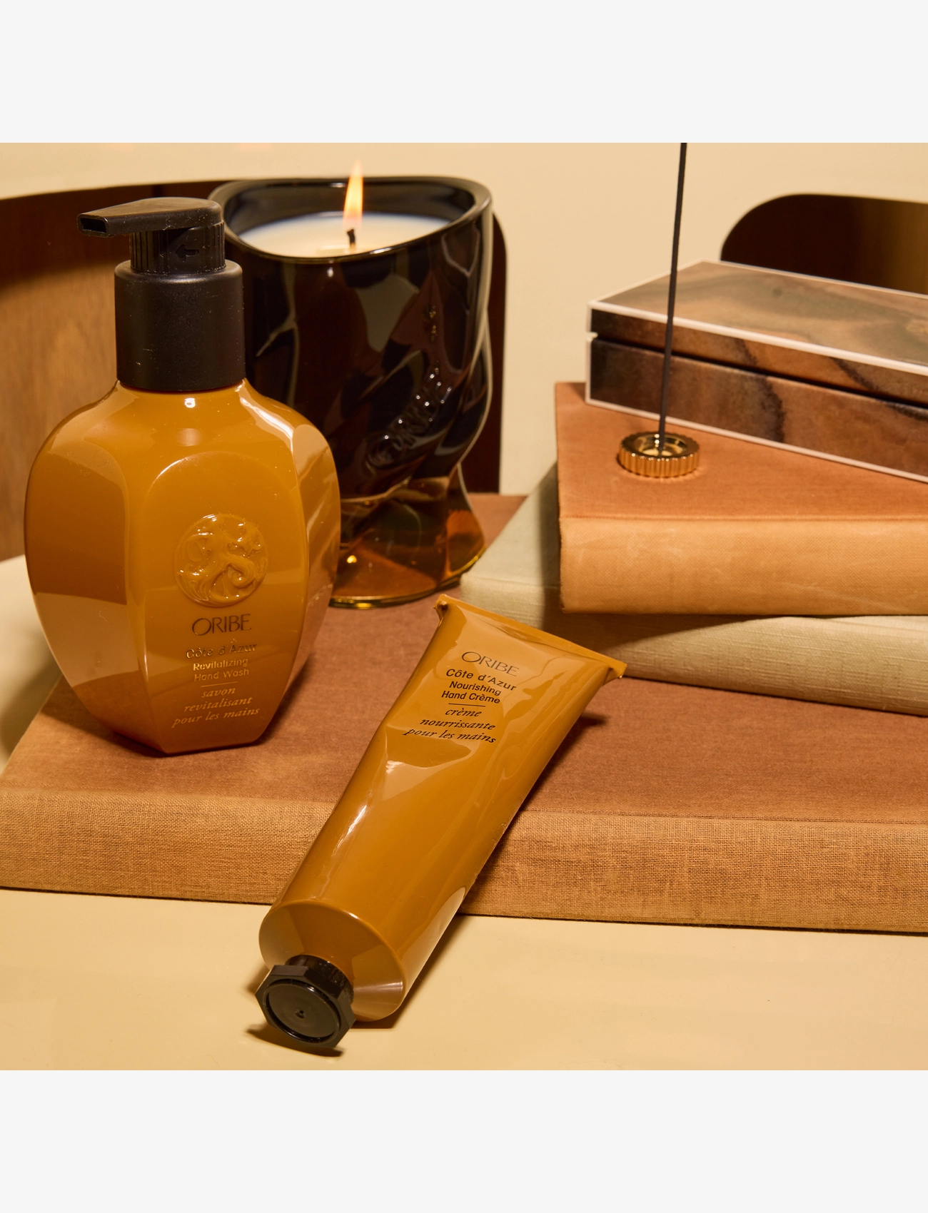 Oribe - Côte d'Azur Revitalizing Hand Wash - nestesaippuat - clear - 4