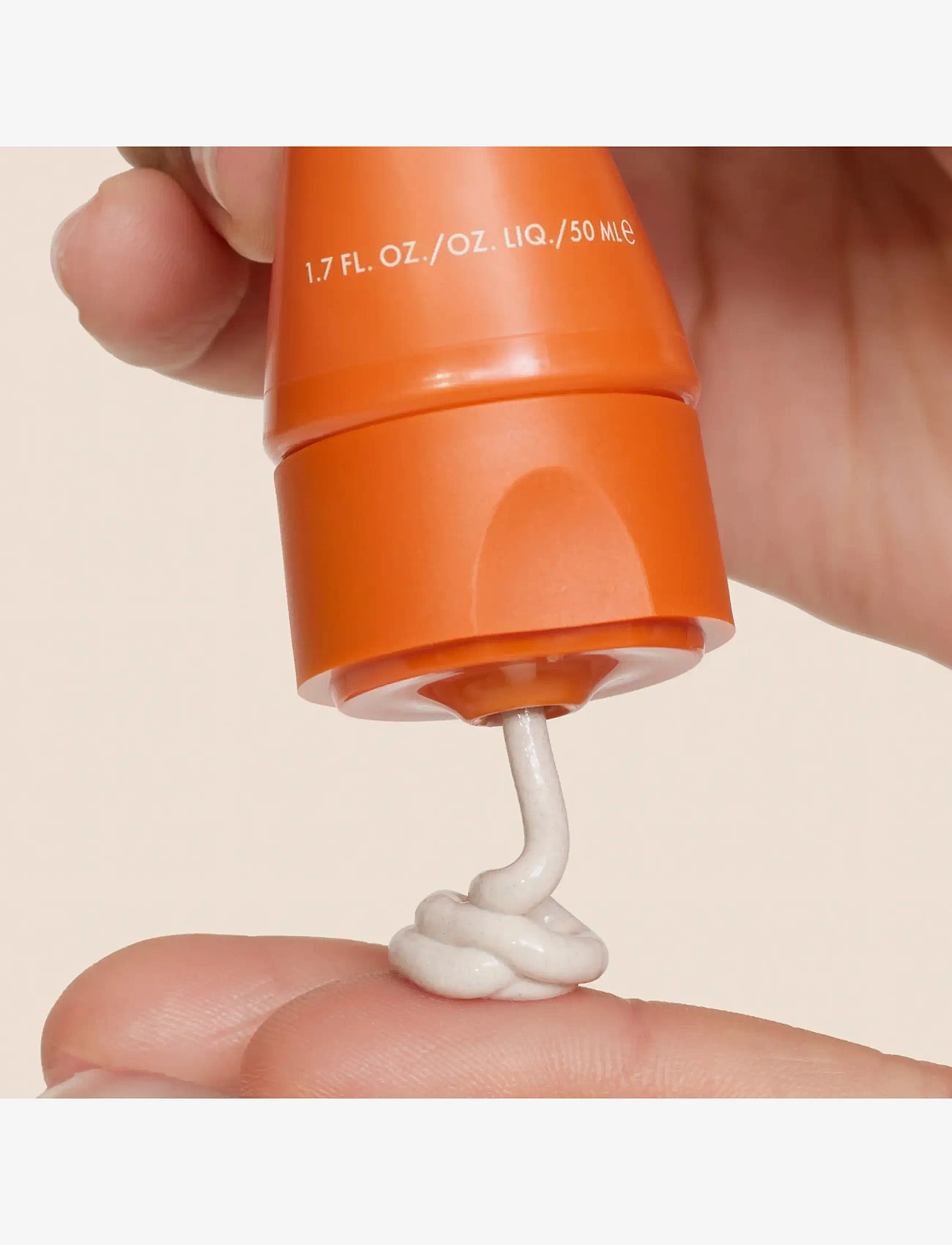 Origins - GinZing SPF 40 Energy-Boosting Tinted Moisturizer - sommarens hudvård  - light to medium - 3