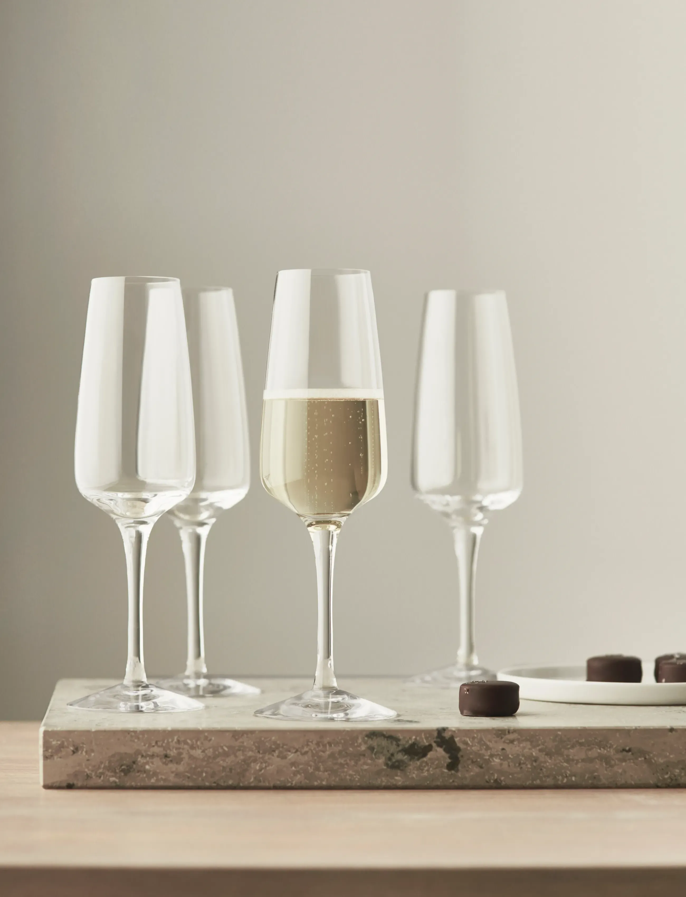 Orrefors - Pulse champagne glass 28cl 4-pack - clear - 3