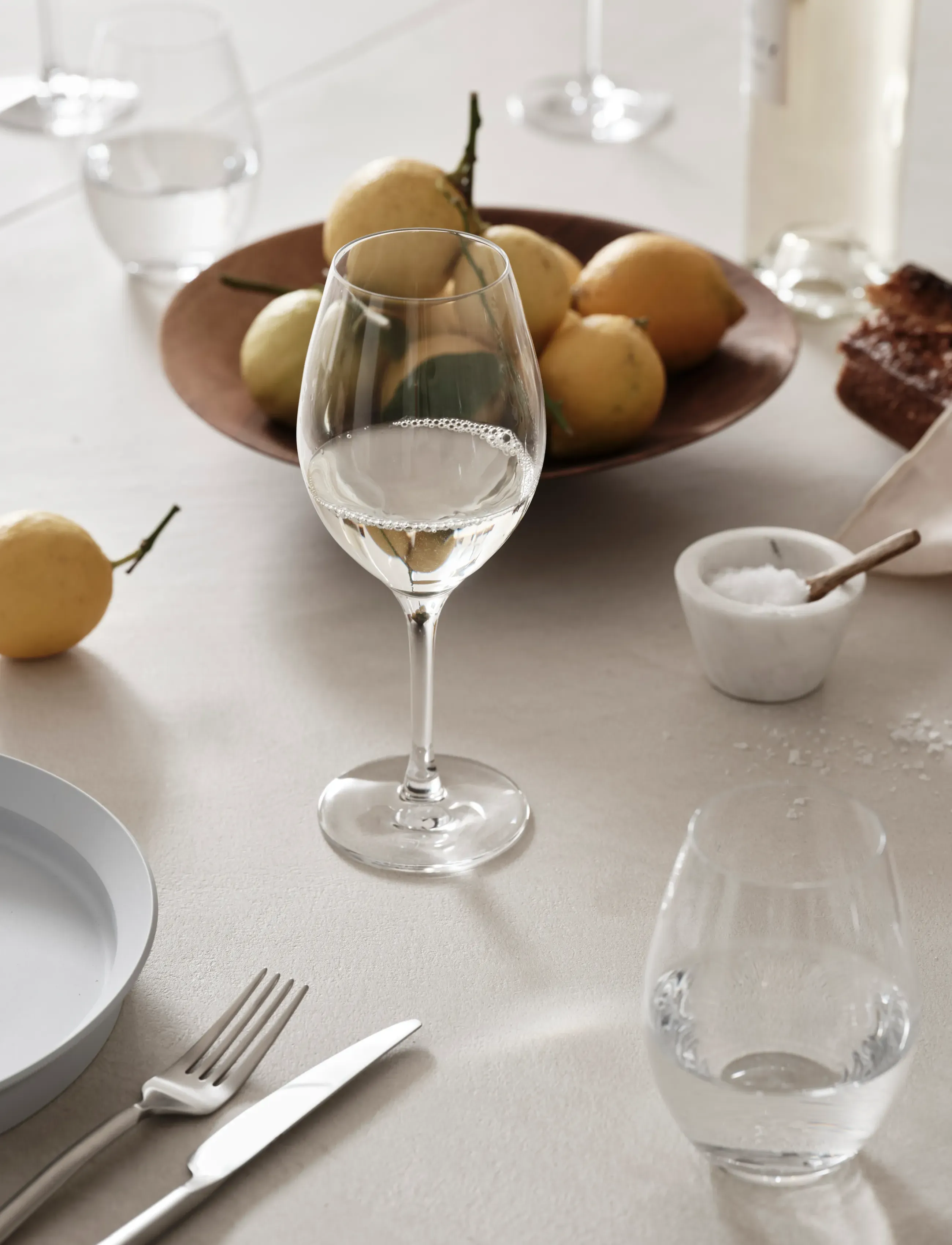 Orrefors Mere Vin 4-Pak 44Cl, 44 CL, Wine Glass, Nackt - White Glasses, Homeware