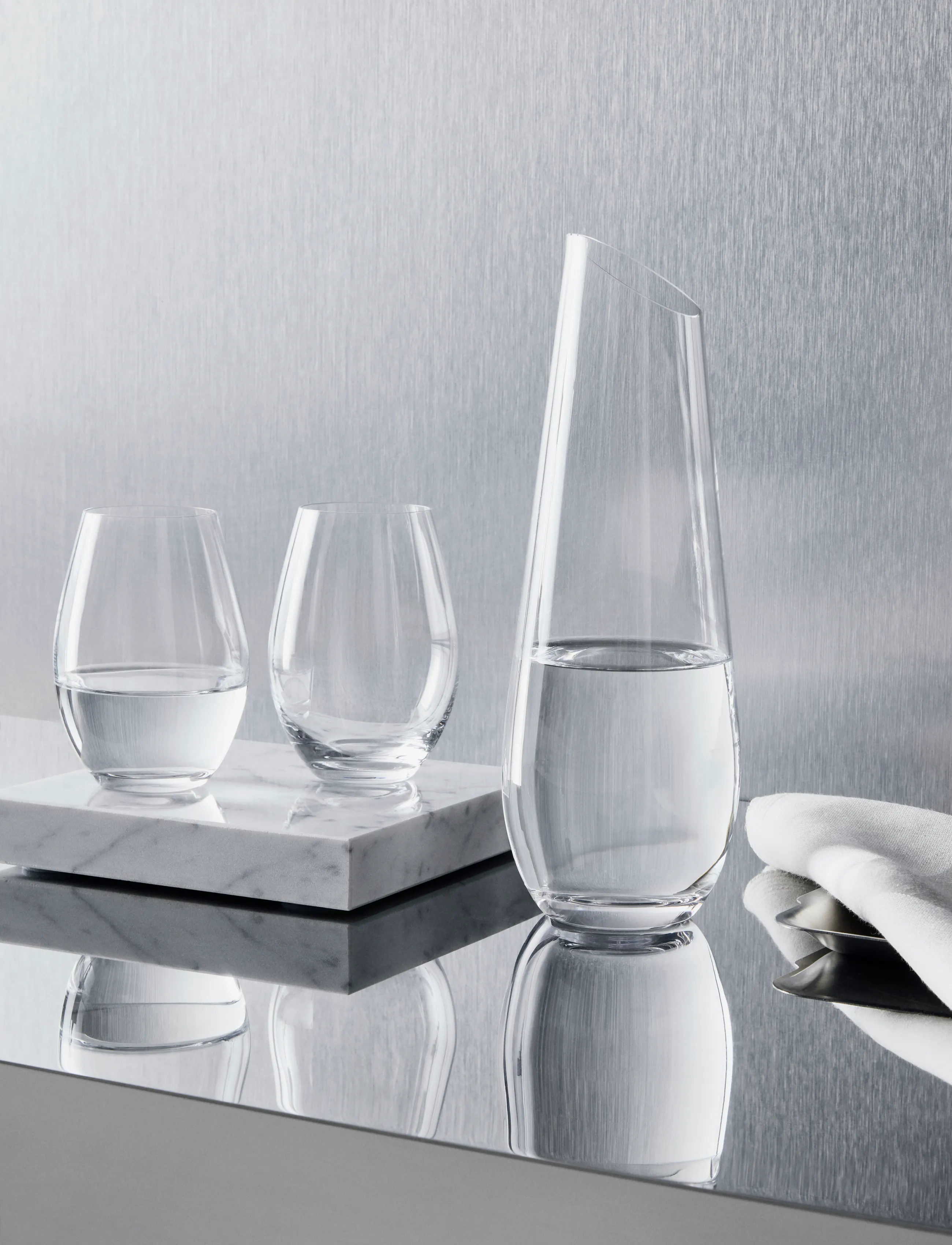 Orrefors - ENJOY KARAFF 80 cl - vandkarafler - clear - 0