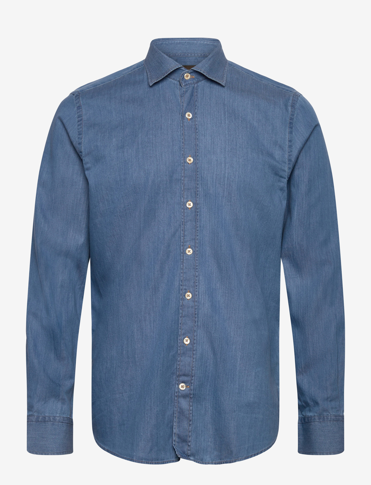 Oscar Jacobson - Slim Fit Cut Away Washed Denim Shirt - basic shirts - chamb blue - 0