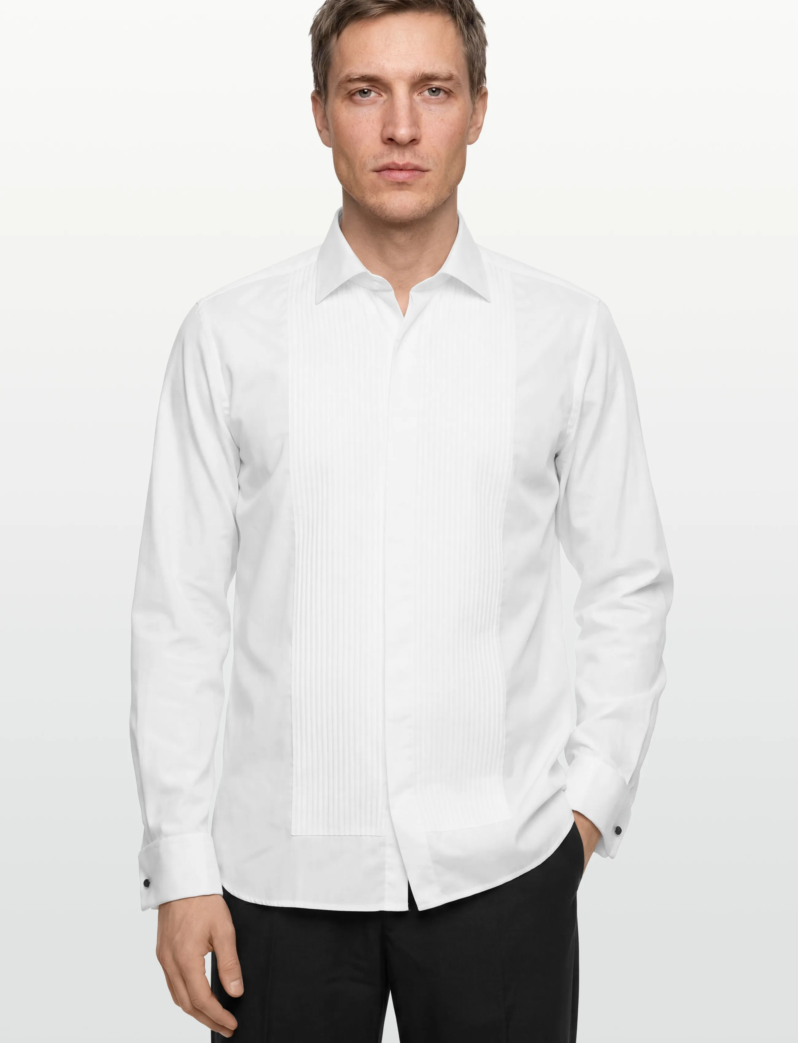 Oscar Jacobson - Slim Fit Cut Away Tuxedo Double Cuff Shirt - basic skjortor - optical white - 3