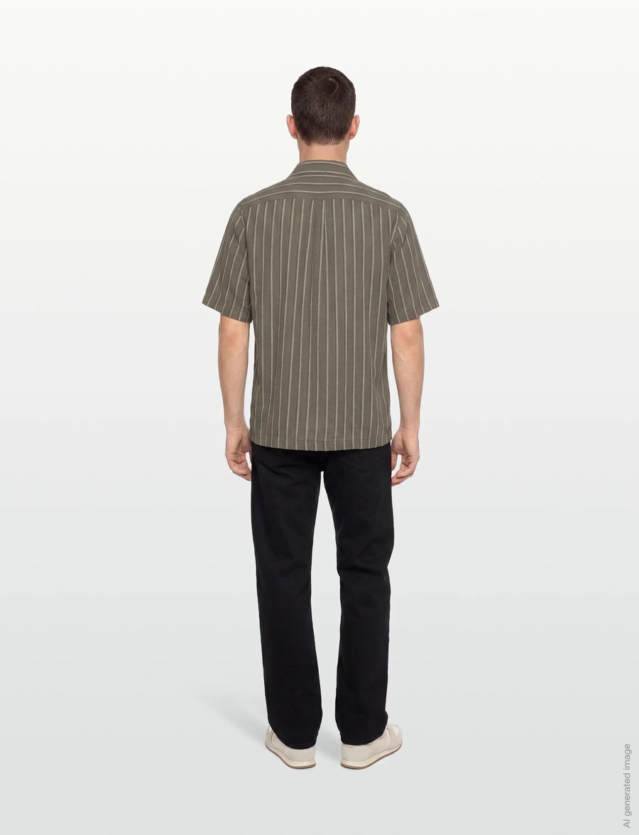 Oscar Jacobson - Reg Fit Cuban SS Herringbone Stripe Shirt - basic skjorter - matt green - 4