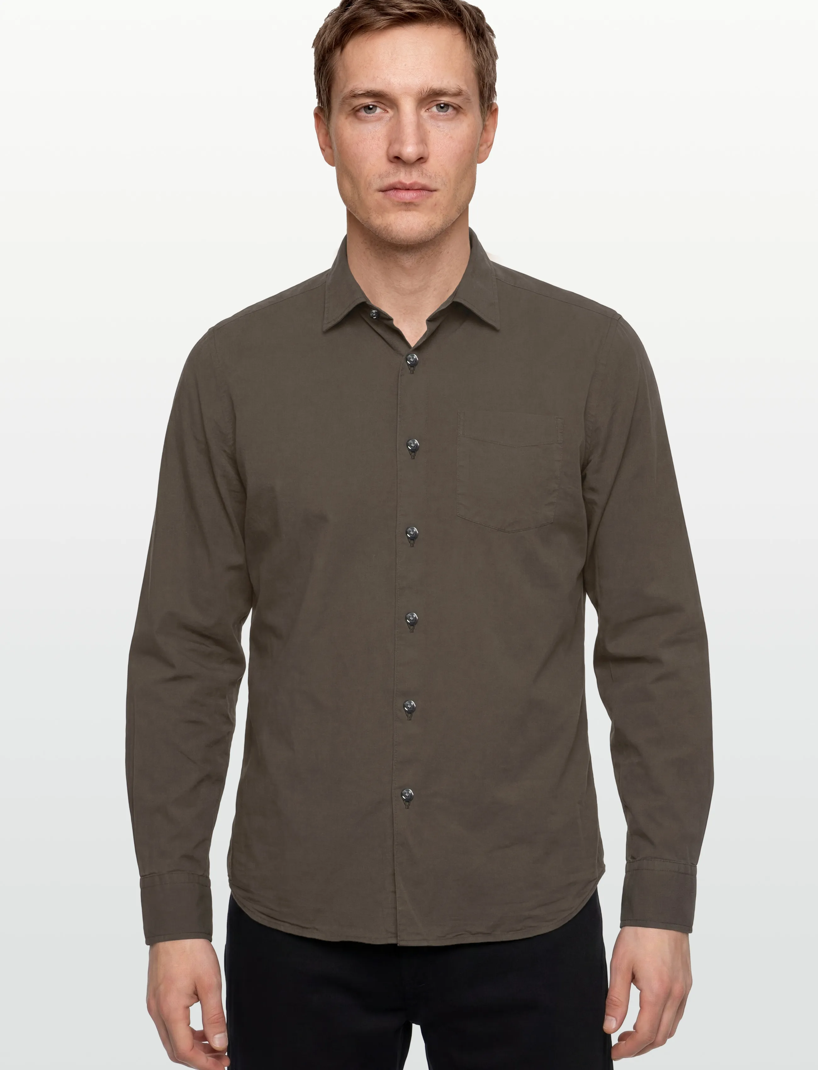 Oscar Jacobson - Reg Fit Wide Spread C GD Twill - basic skjorter - tree green - 3