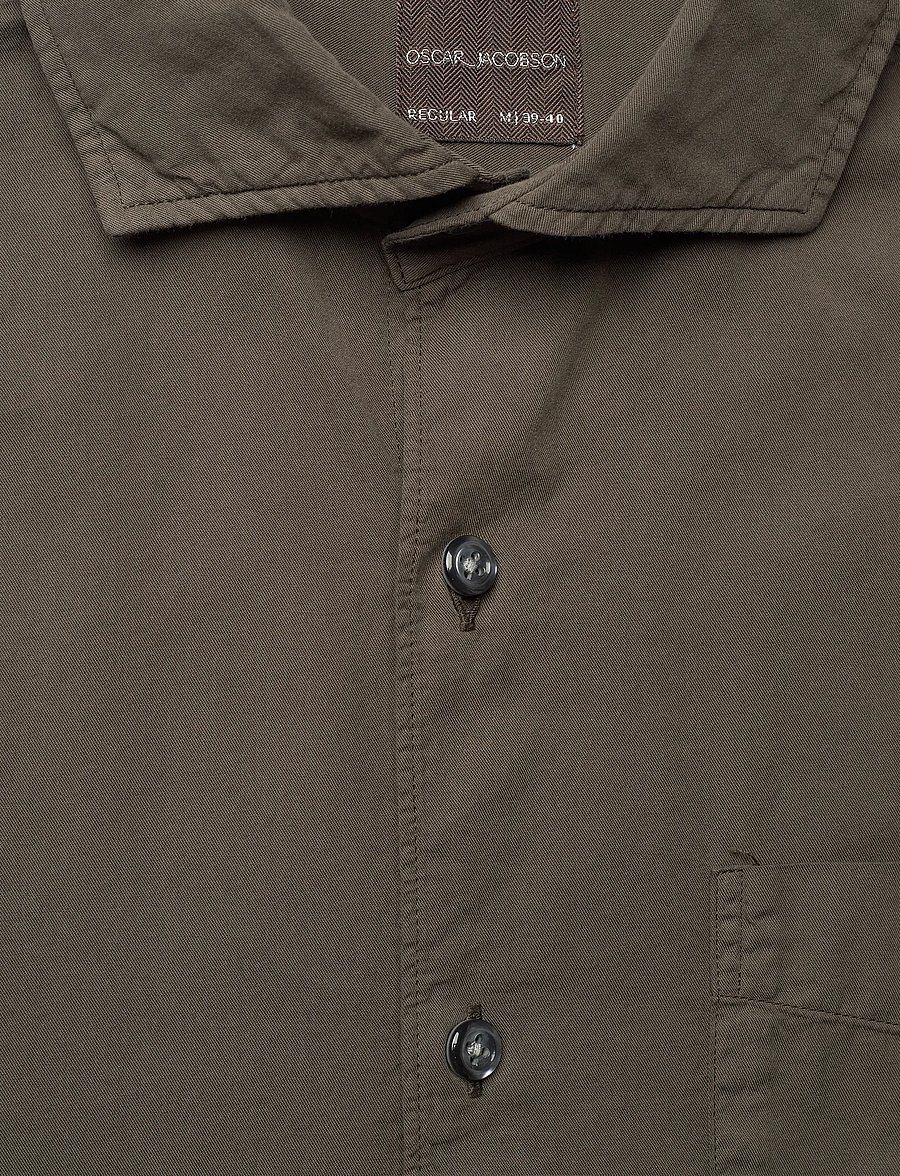 Oscar Jacobson - Reg Fit Wide Spread C GD Twill - basic-hemden - tree green - 2
