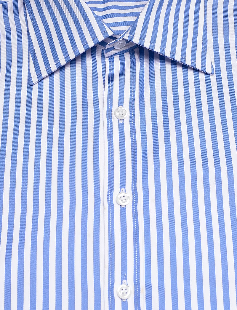 Oscar Jacobson - Reg Fit Turn Down Twill Stripe - tavalised t-särgid - caribbean blue - 2