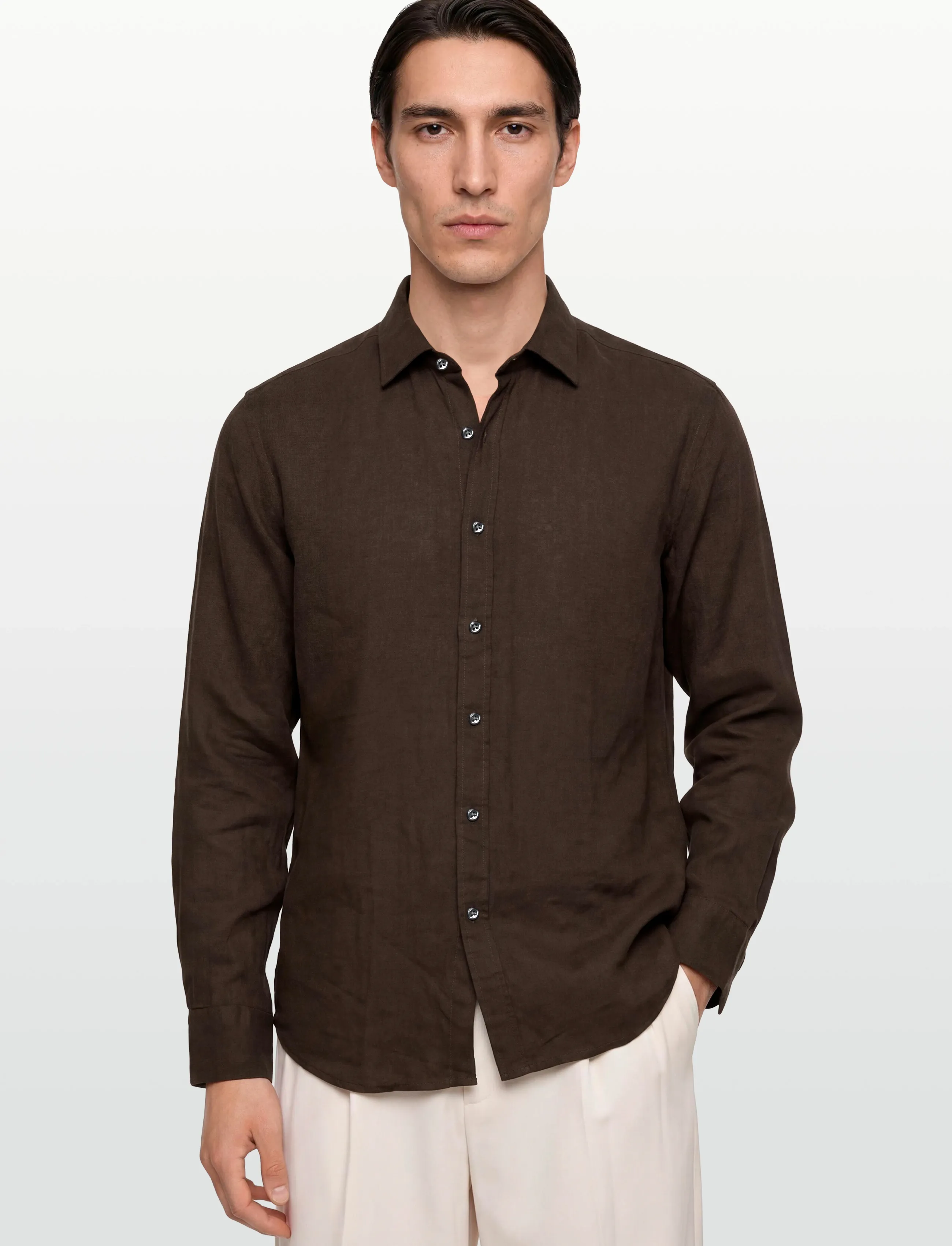 Oscar Jacobson - Reg Fit Cut Away Linen Shirt - basic skjorter - brown elk - 3