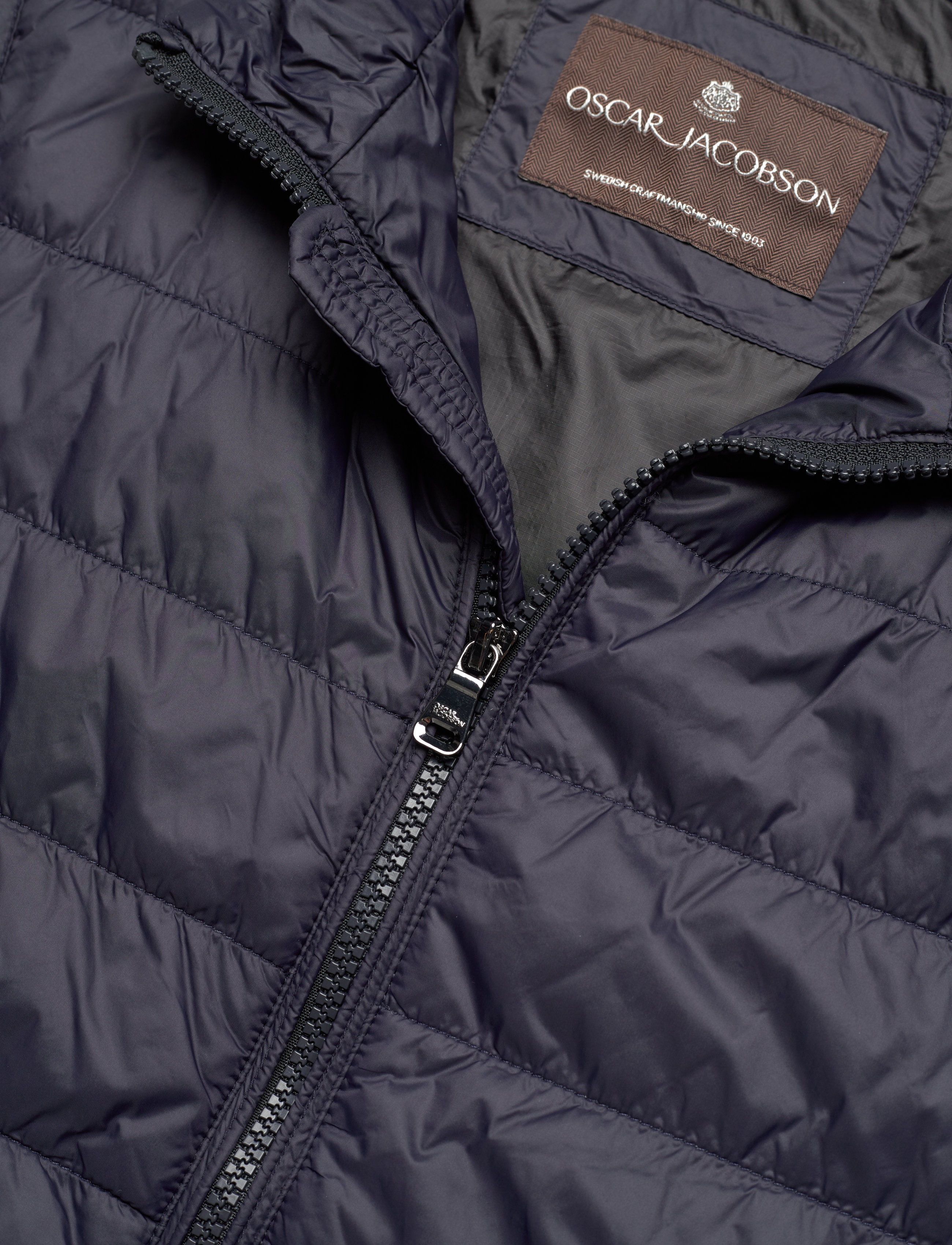 Oscar Jacobson - Padded Liner Vest - navy - 2