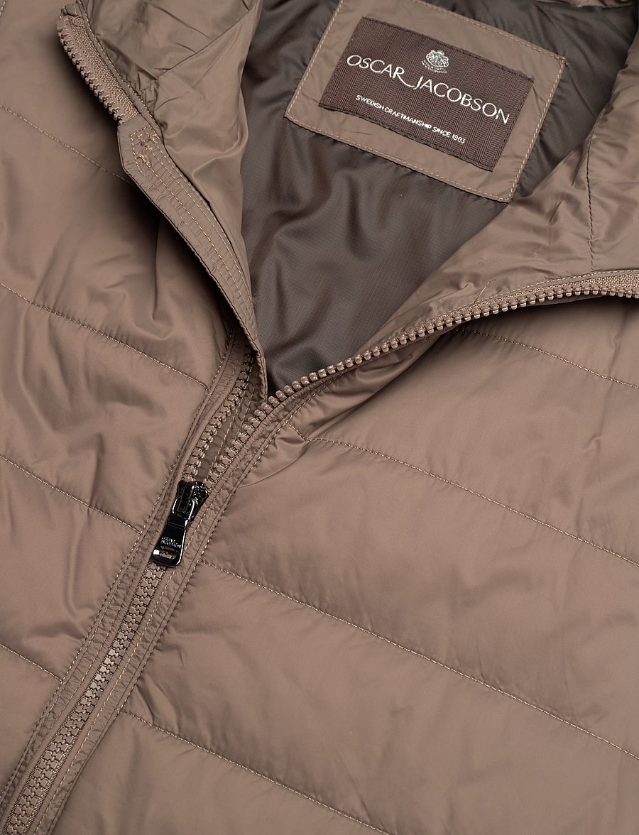Oscar Jacobson - Padded Liner Vest - westen - walnut beige - 2