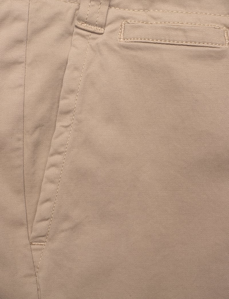 Oscar Jacobson - Poggio Shorts - chino lühikesed püksid - dusty beige - 2
