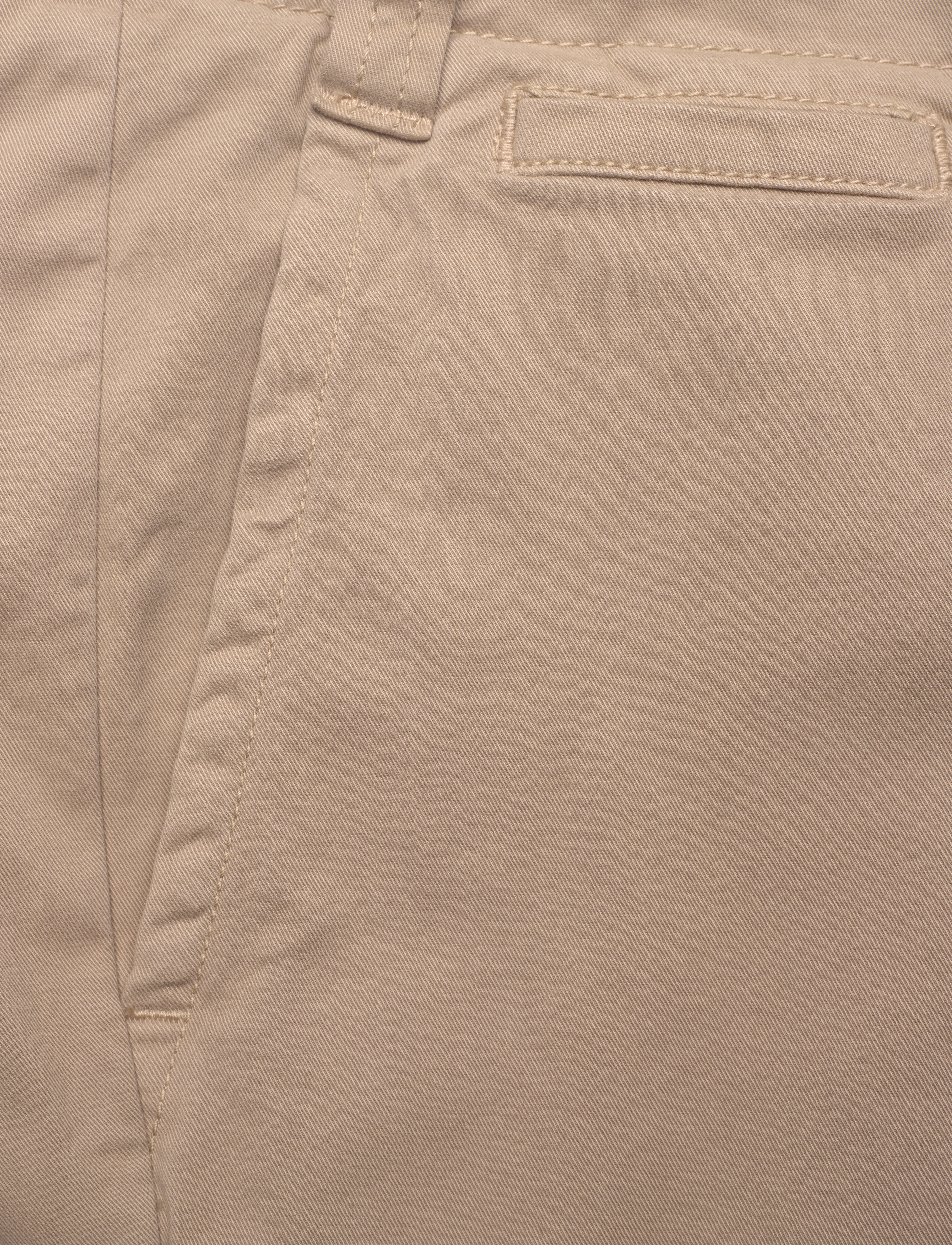 Oscar Jacobson - Poggio Shorts - dusty beige - 2