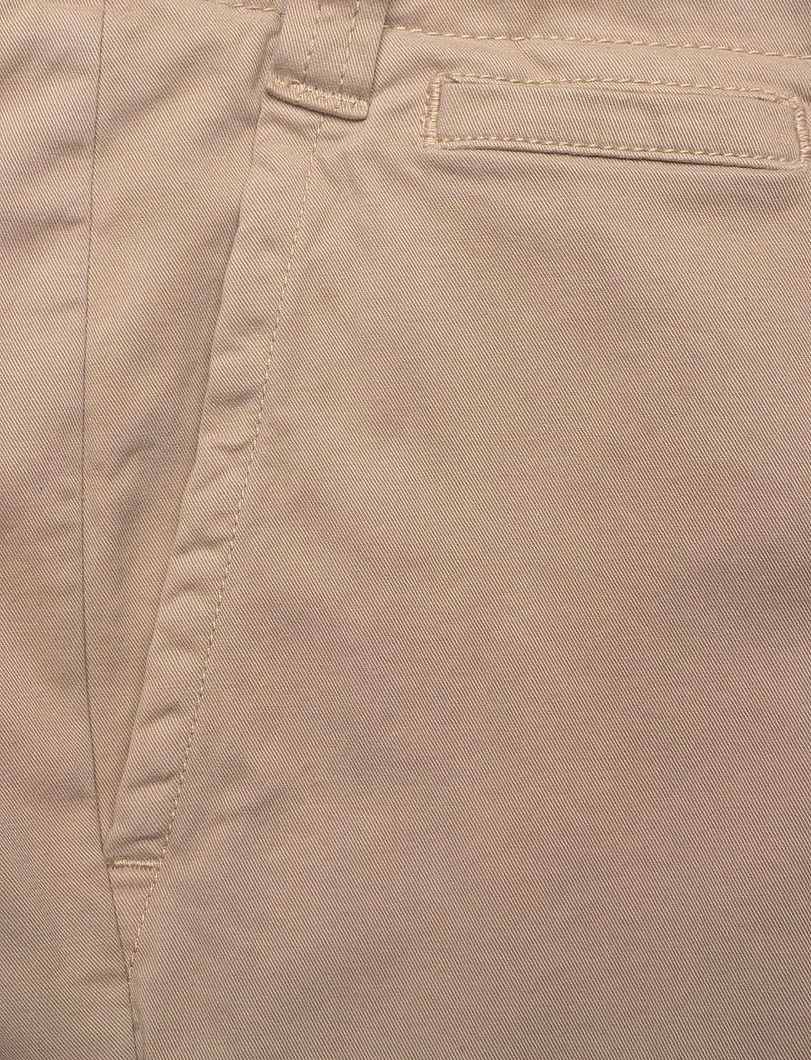 Oscar Jacobson - Poggio Shorts - dusty beige - 2