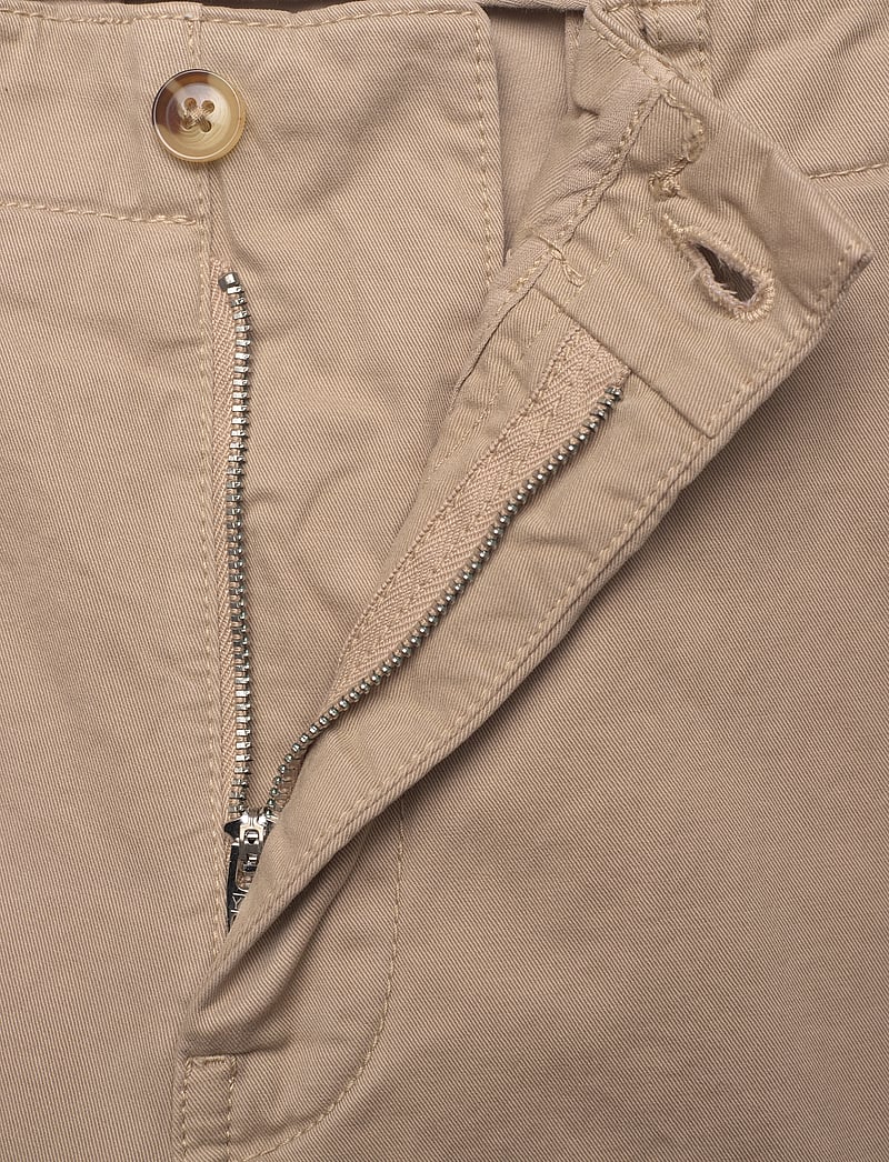 Oscar Jacobson - Poggio Shorts - chino lühikesed püksid - dusty beige - 3