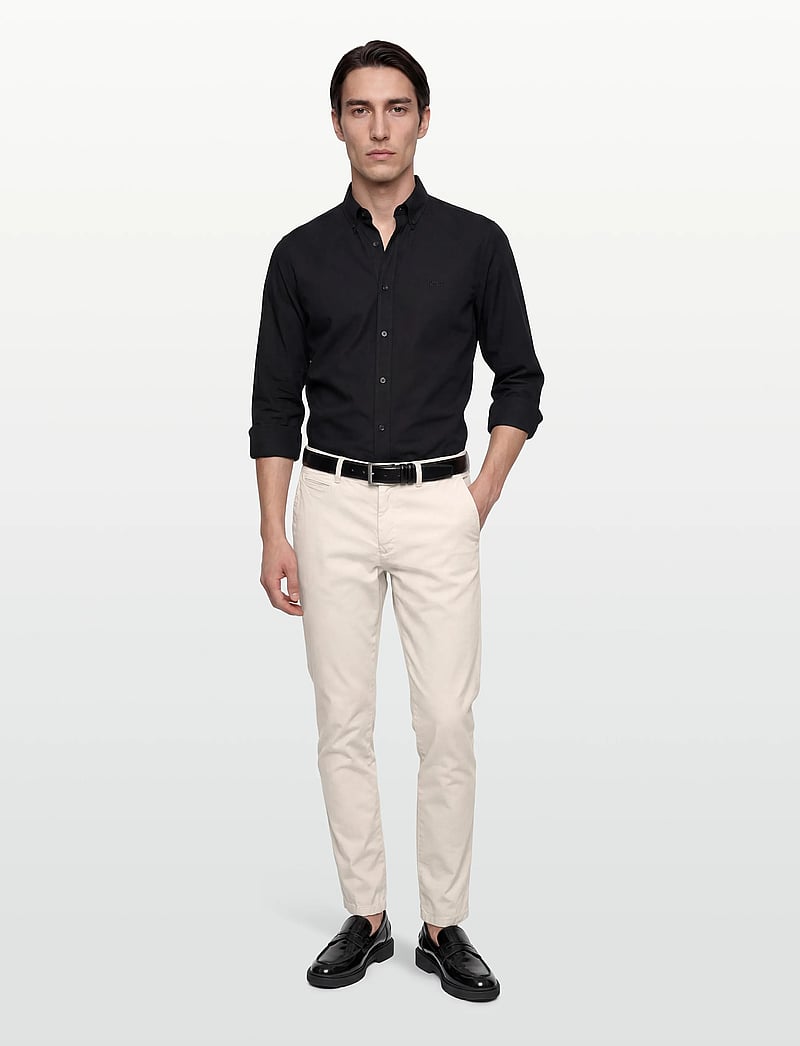 Oscar Jacobson - Danik Trousers - chinot - creme white - 0