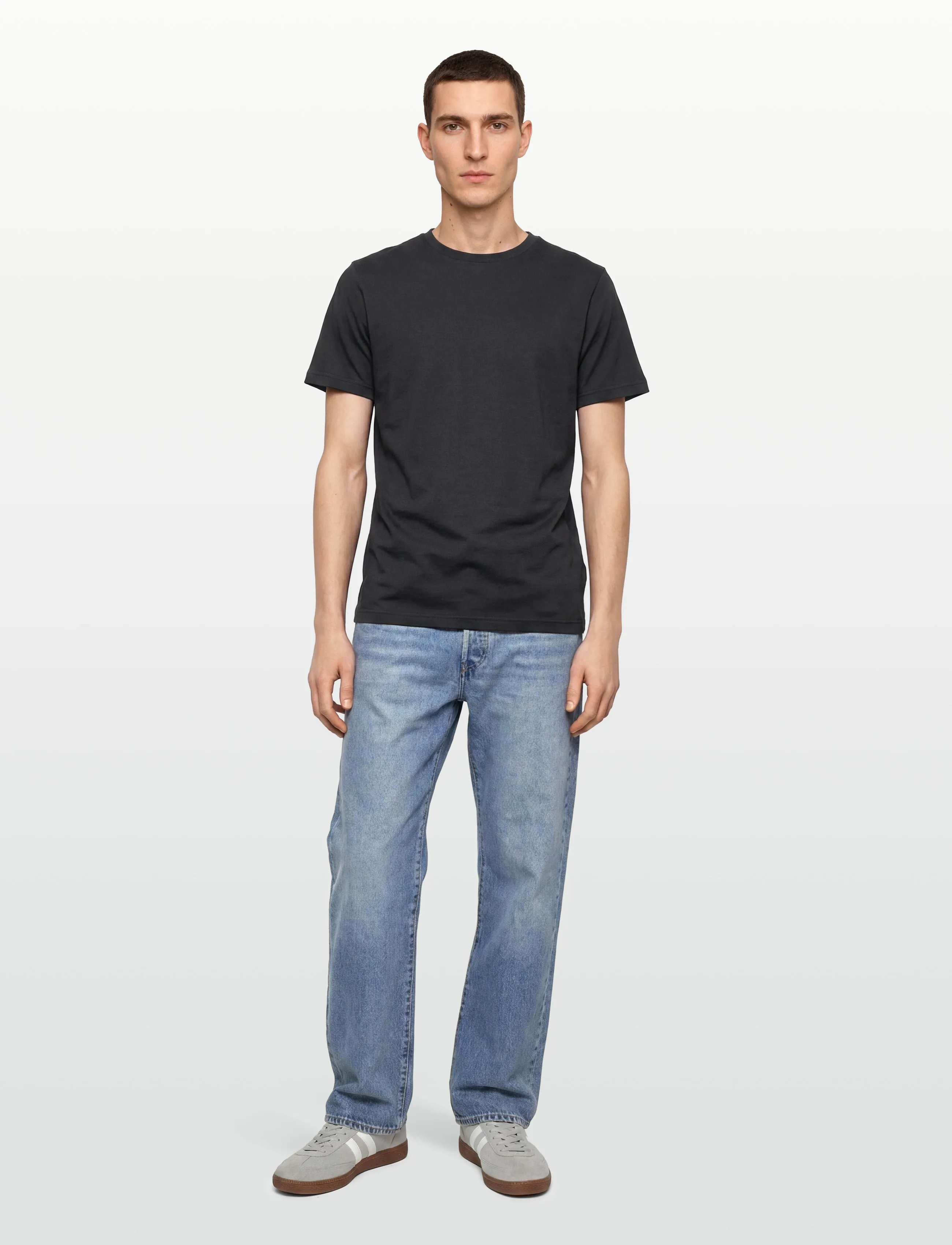 Oscar Jacobson Kim T-shirt S-S - Lühikeste varrukatega T-särgid - BLACK / black