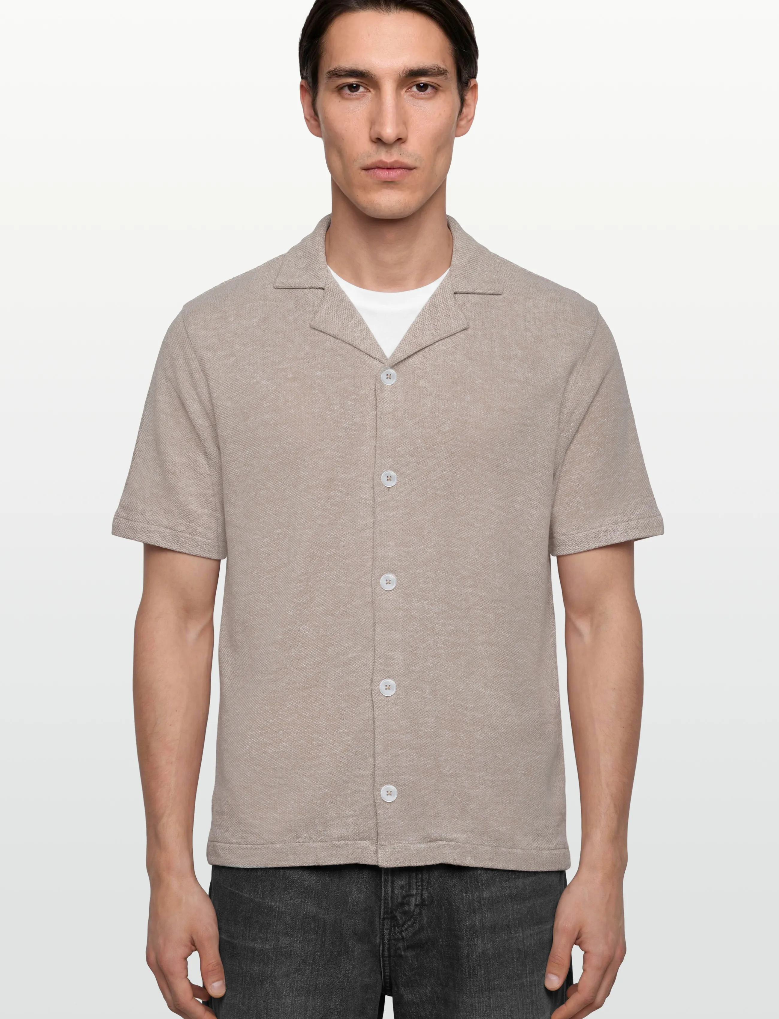 Oscar Jacobson - Konrad Reg Shirt S-S - basic skjorter - almond beige - 3