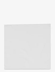Oscar Jacobson - Handkerchief - nordic style - off white - 0