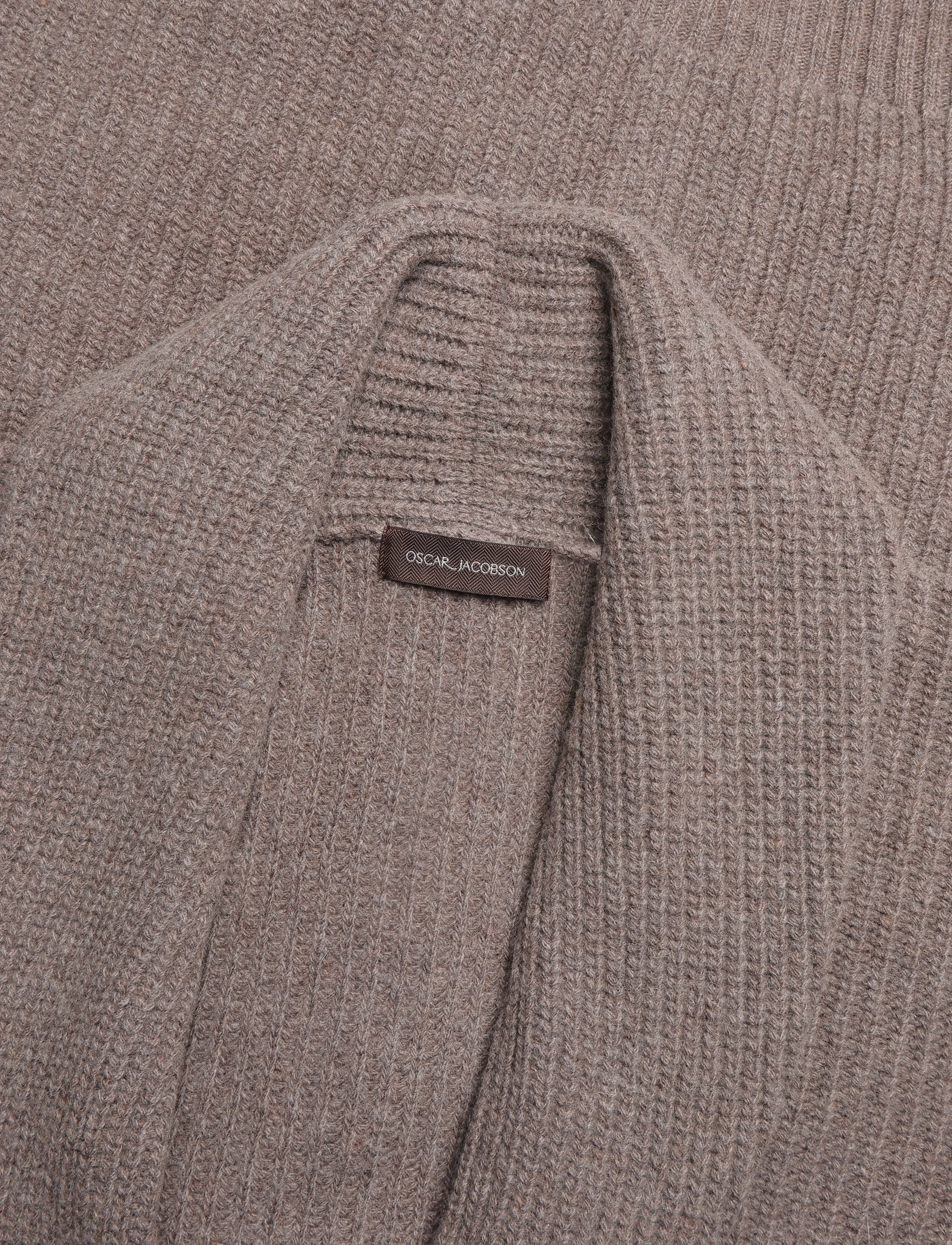Oscar Jacobson - Roland Cardigan - cardigans - walnut beige - 2