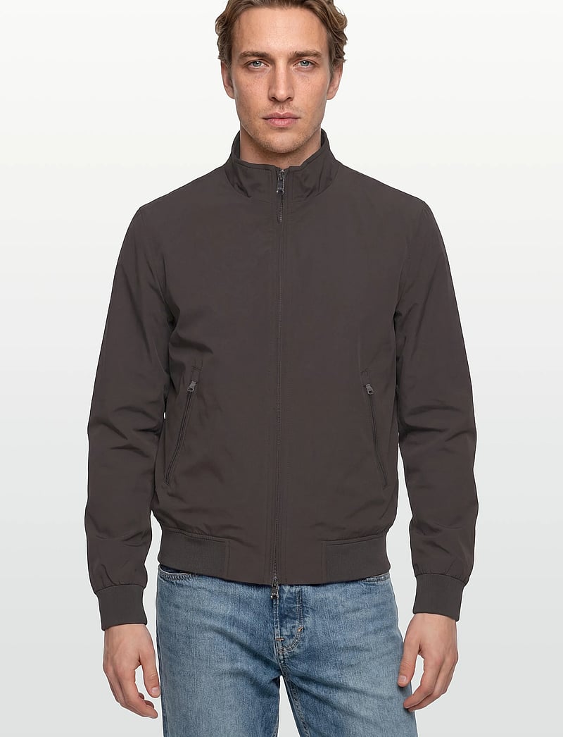 Oscar Jacobson - Bomber Jacket - forårsjakker - terra brown - 3