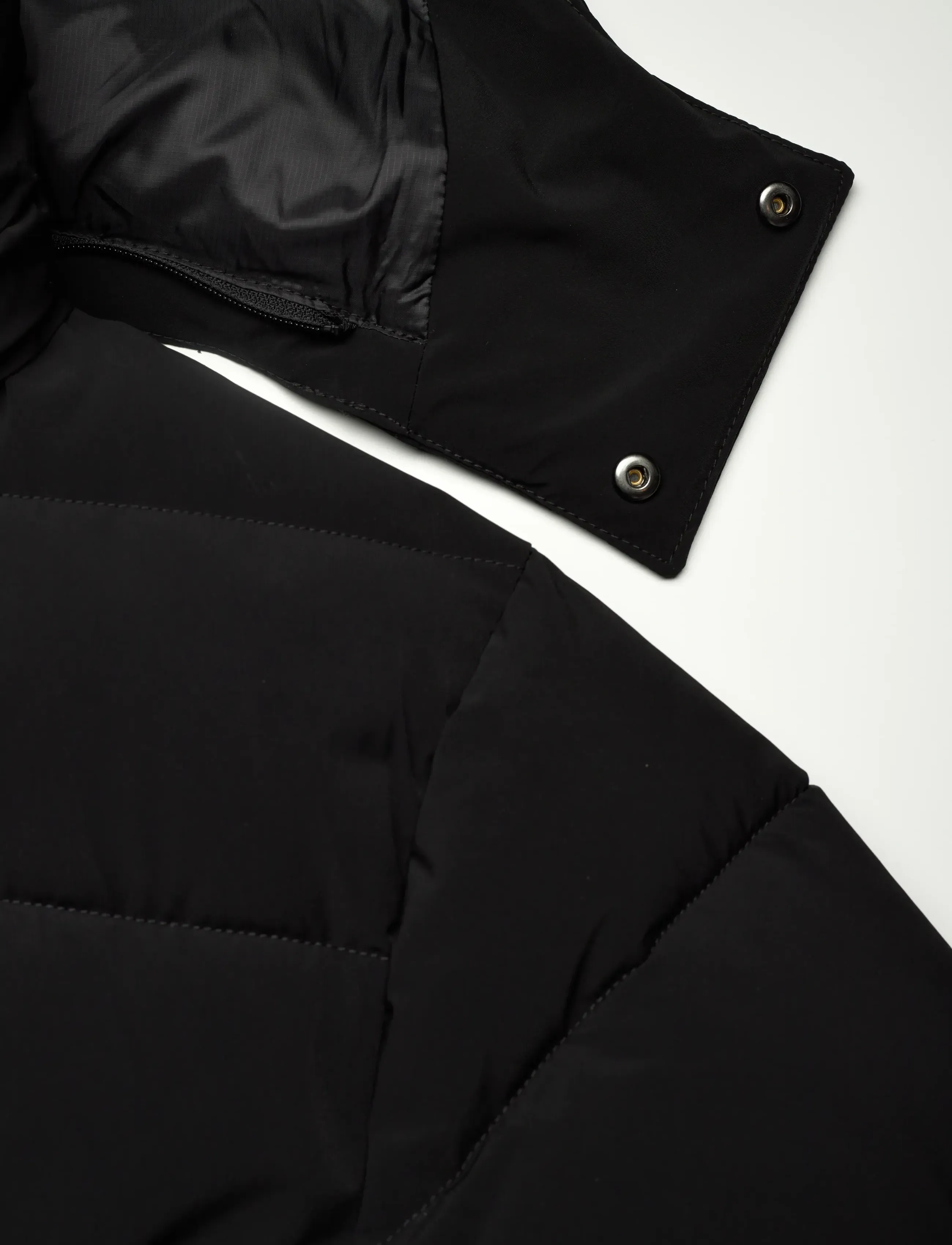 Oscar Jacobson - Hooded Puffer Jacket - down jackets - black - 3