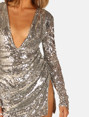 OW Collection - GLITTER Dress - feestelijke kleding voor outlet-prijzen - glitter - 5